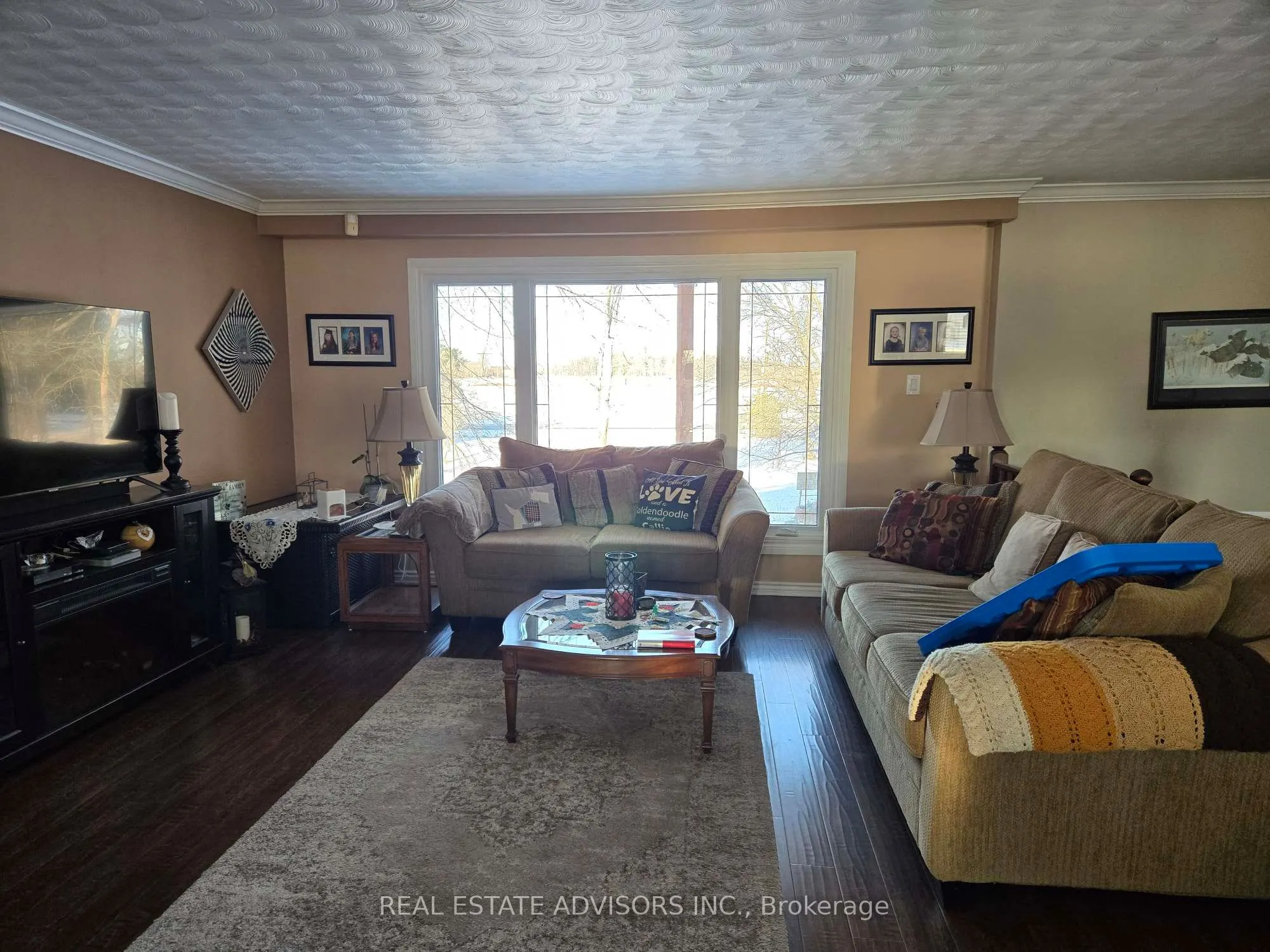 1069 Bird Road