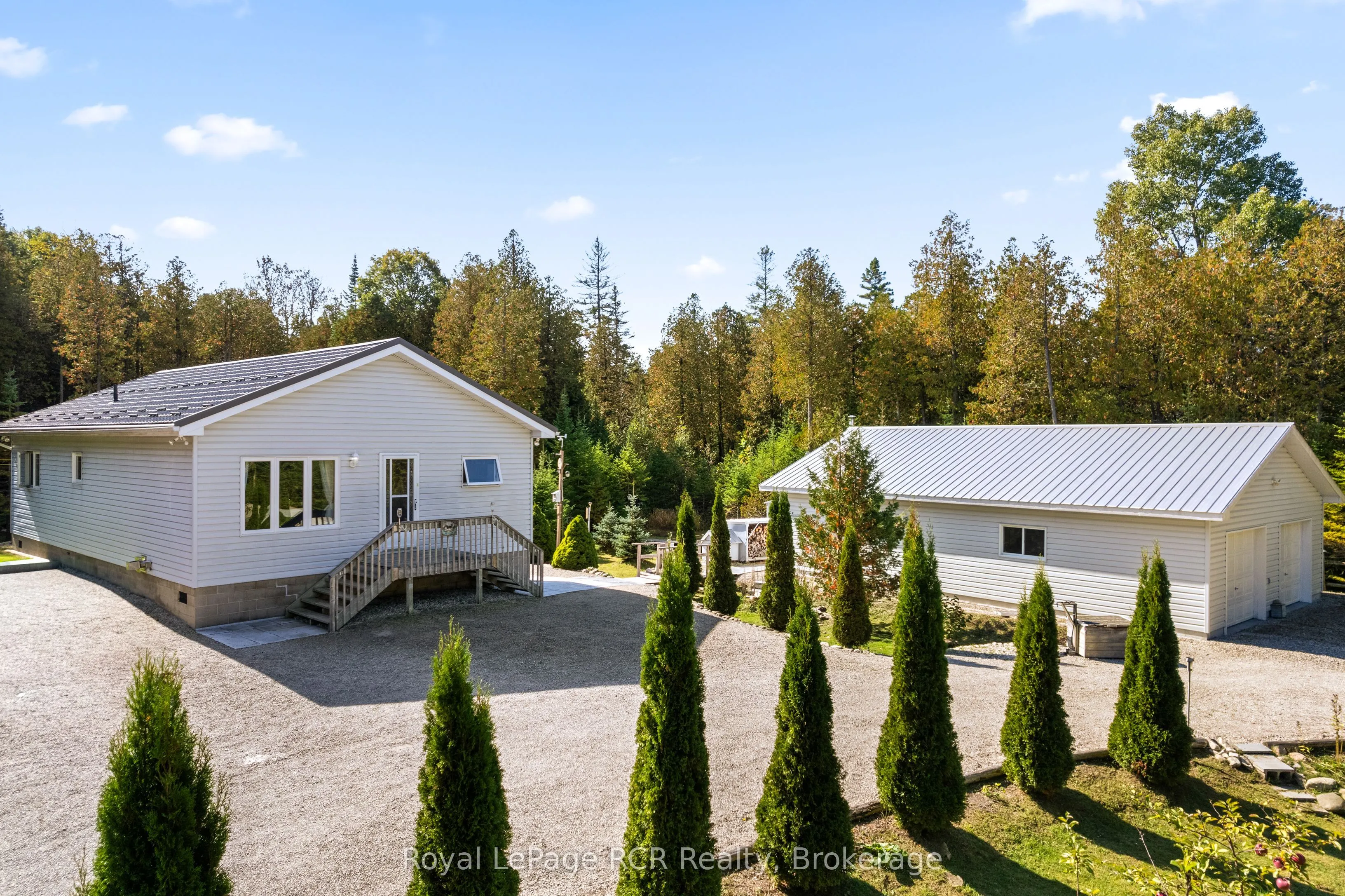 505 Pike Bay Road W