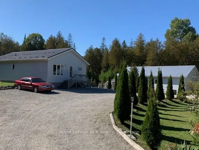 505 Pike Bay Road W