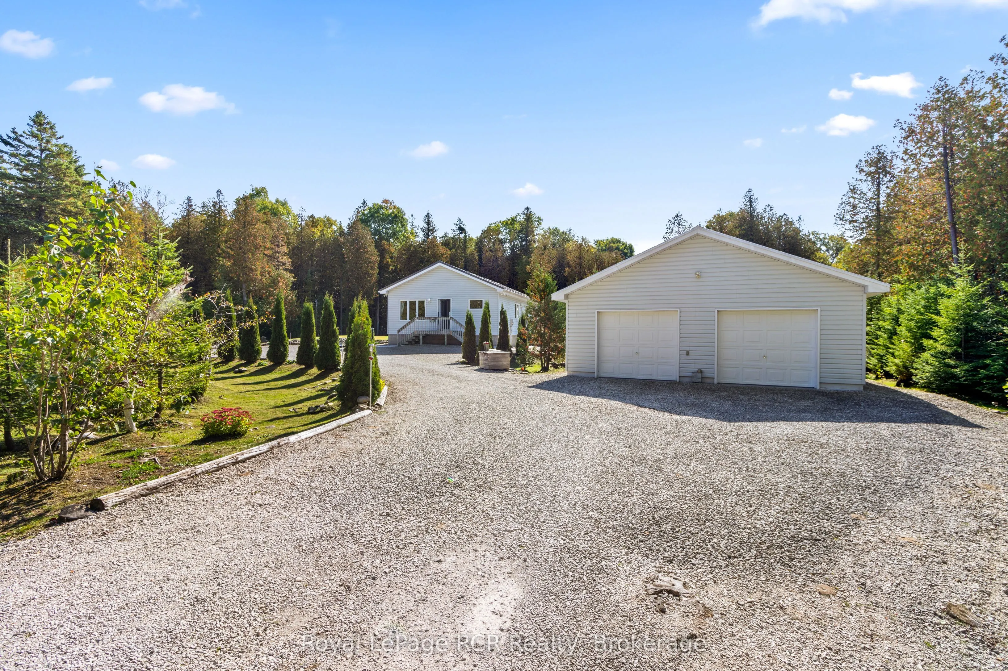 505 Pike Bay Road W