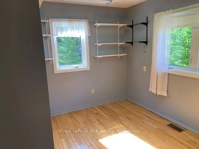505 Pike Bay Road W