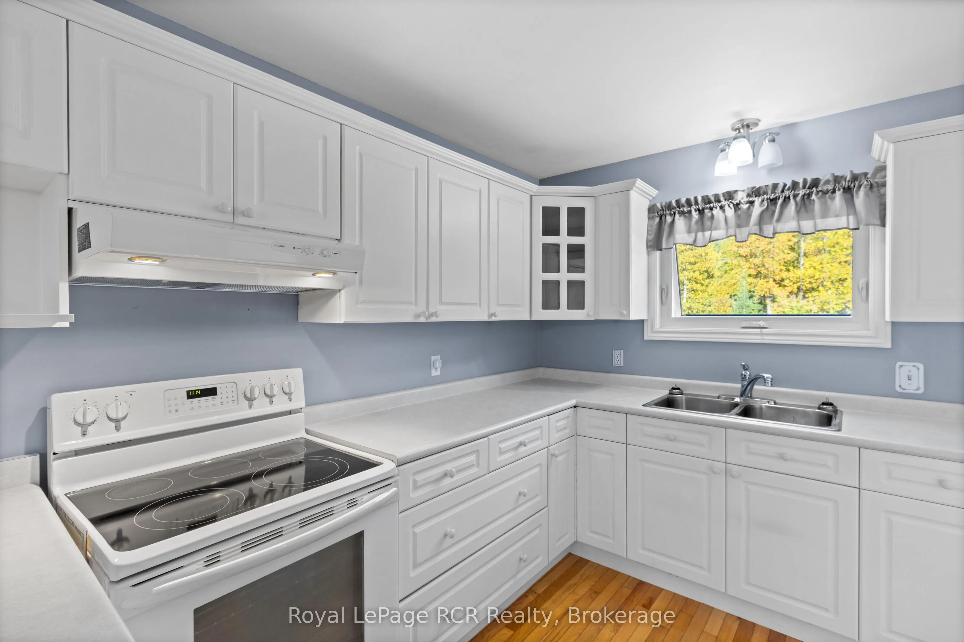 505 Pike Bay Road W