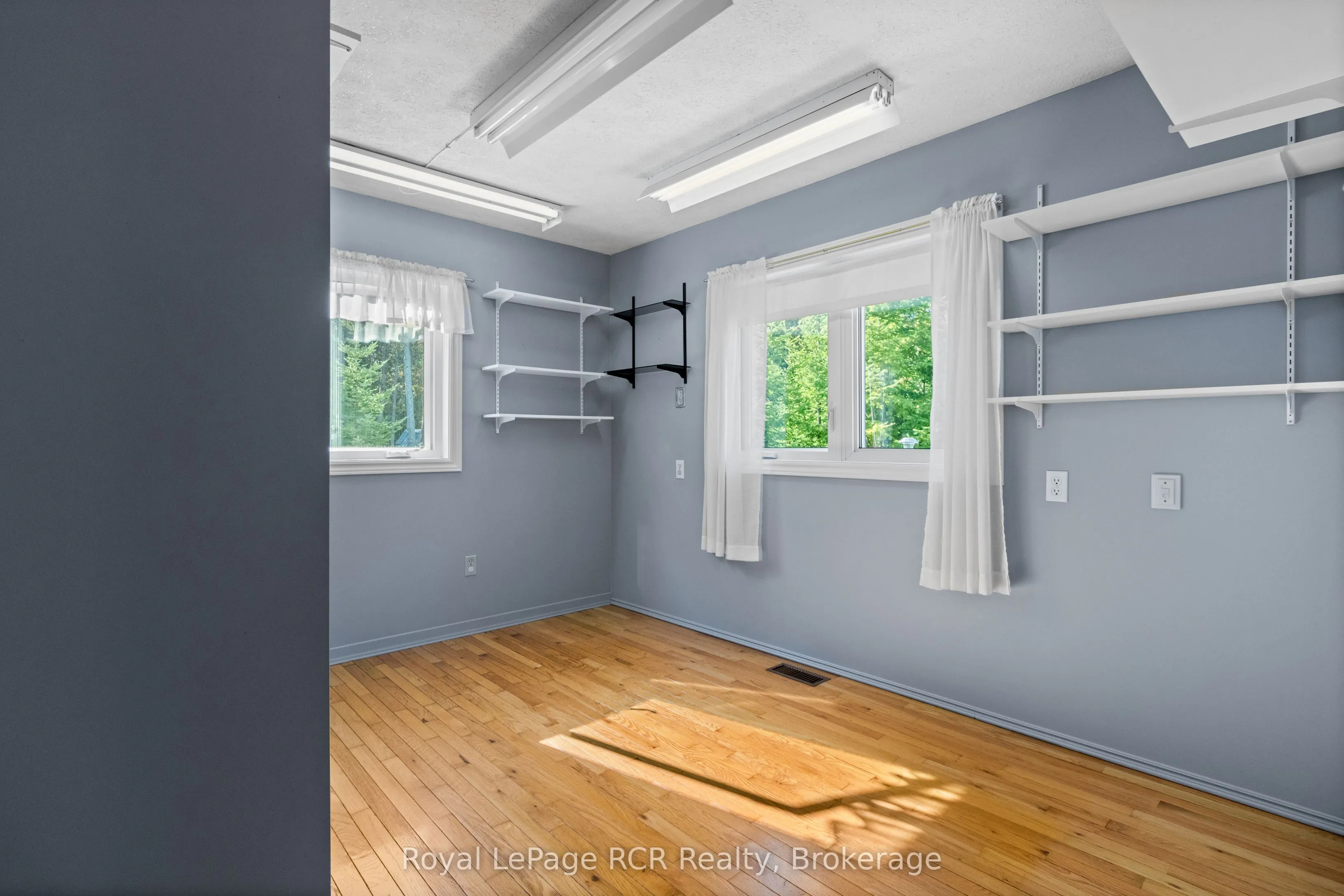 505 Pike Bay Road W