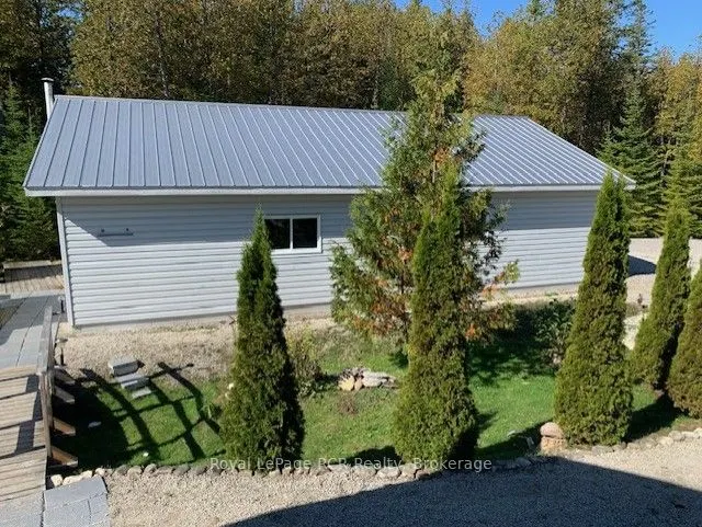 505 Pike Bay Road W