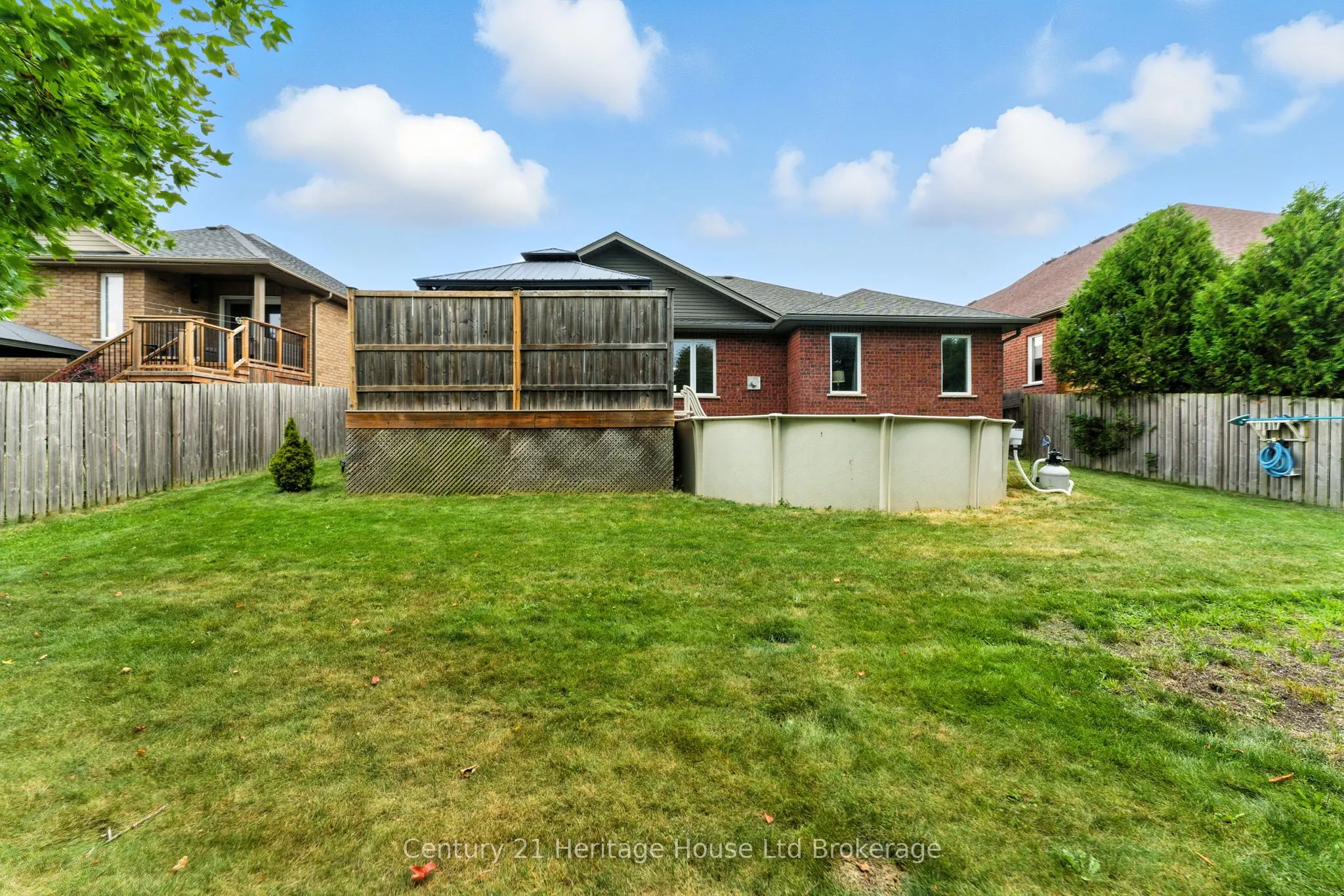 107 Applewood Street