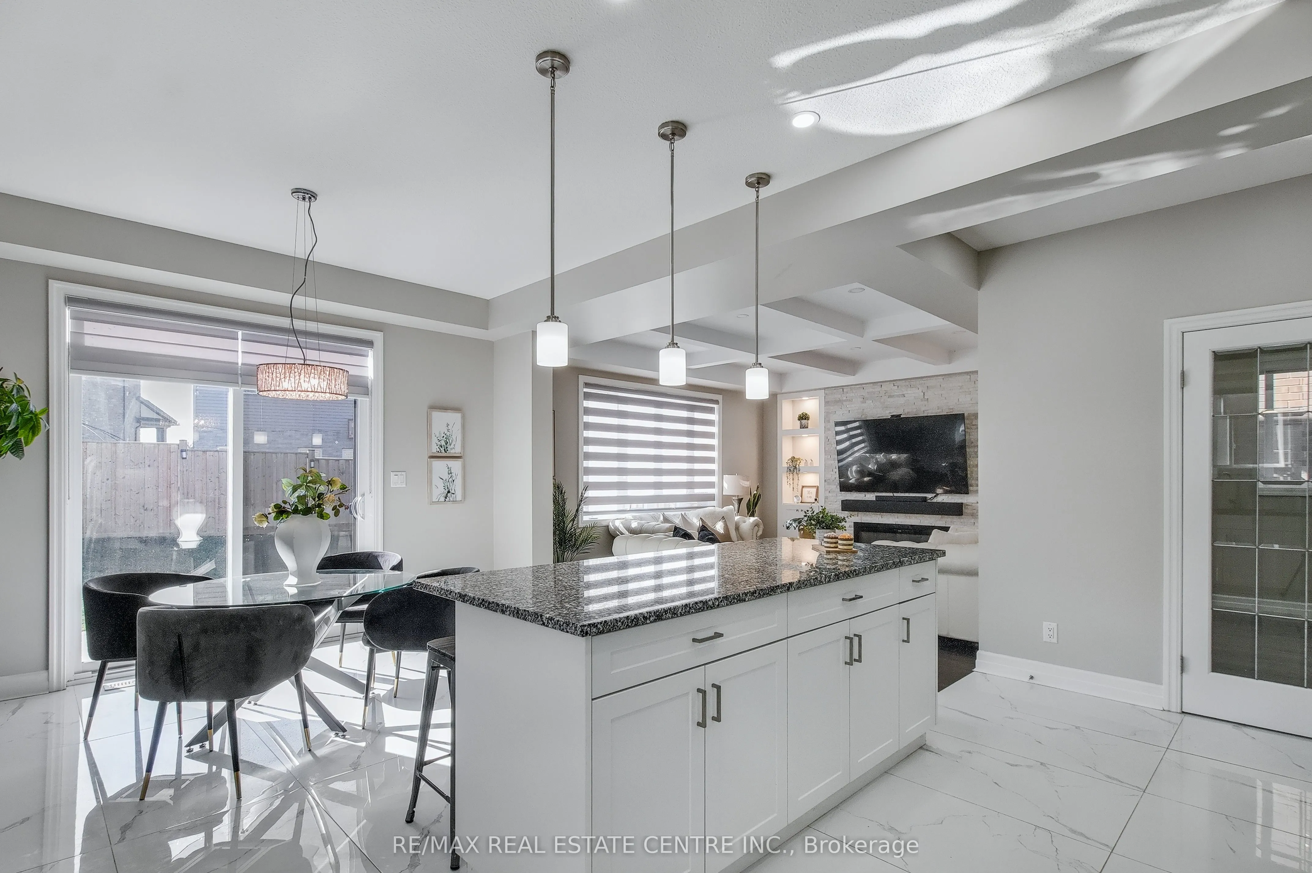 162 Mountain Holly Court