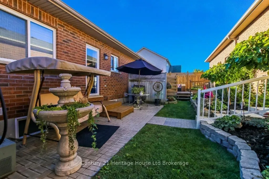 707 Southwood Way, #2