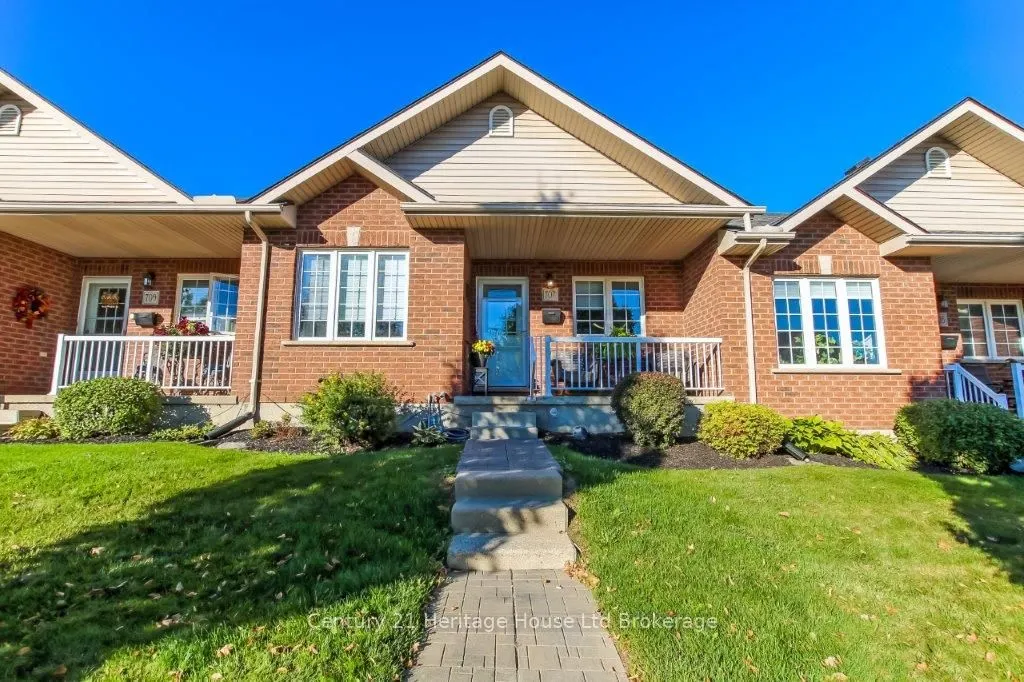 707 Southwood Way, #2