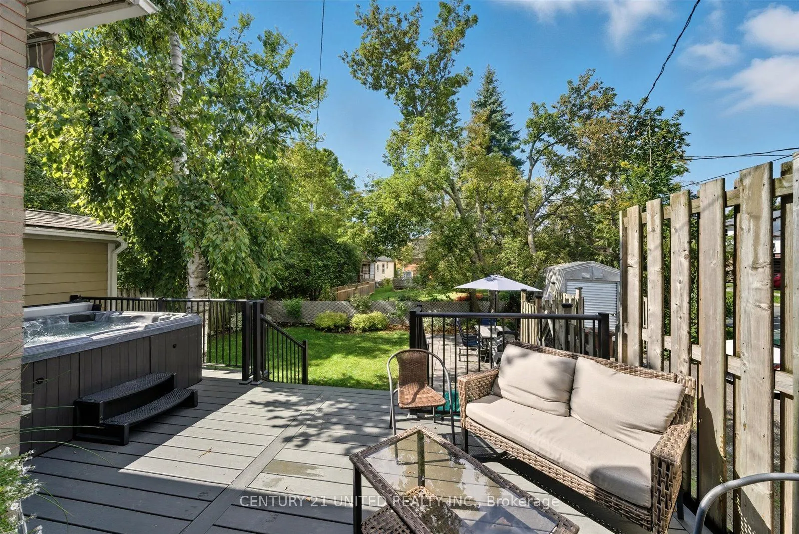 559 Downie Street