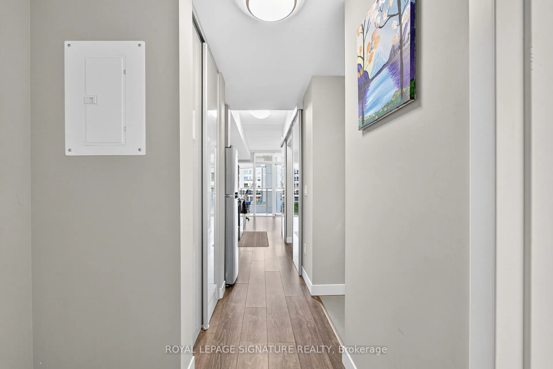 308 Lester Street, #406