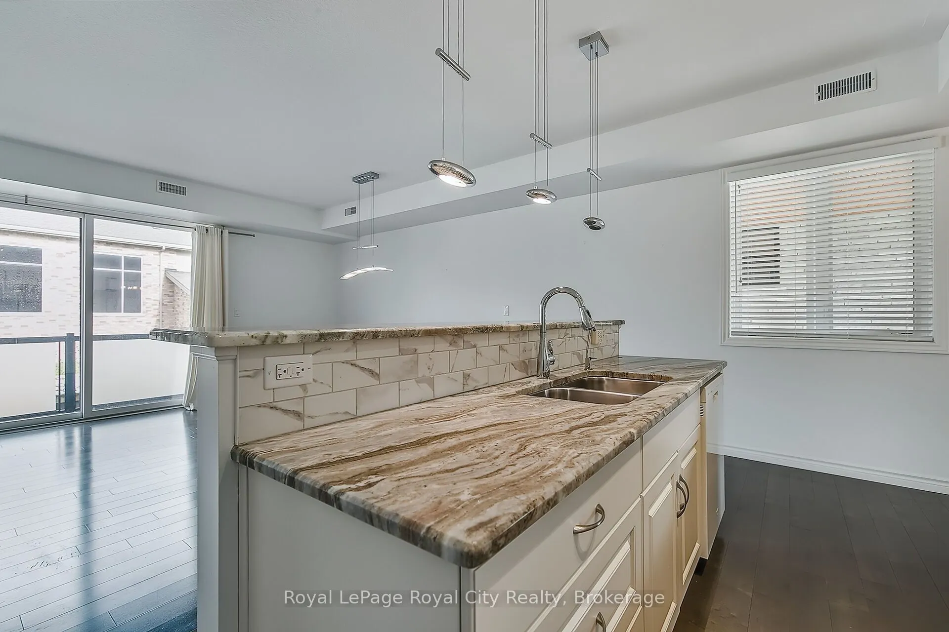 32 Arkell Road, #2