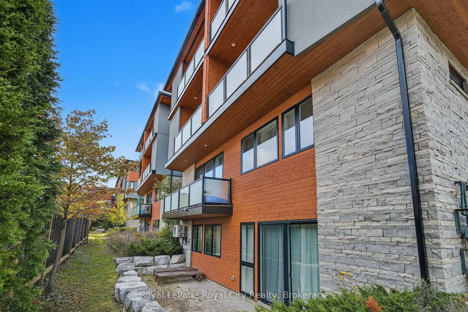 32 Arkell Road, #2