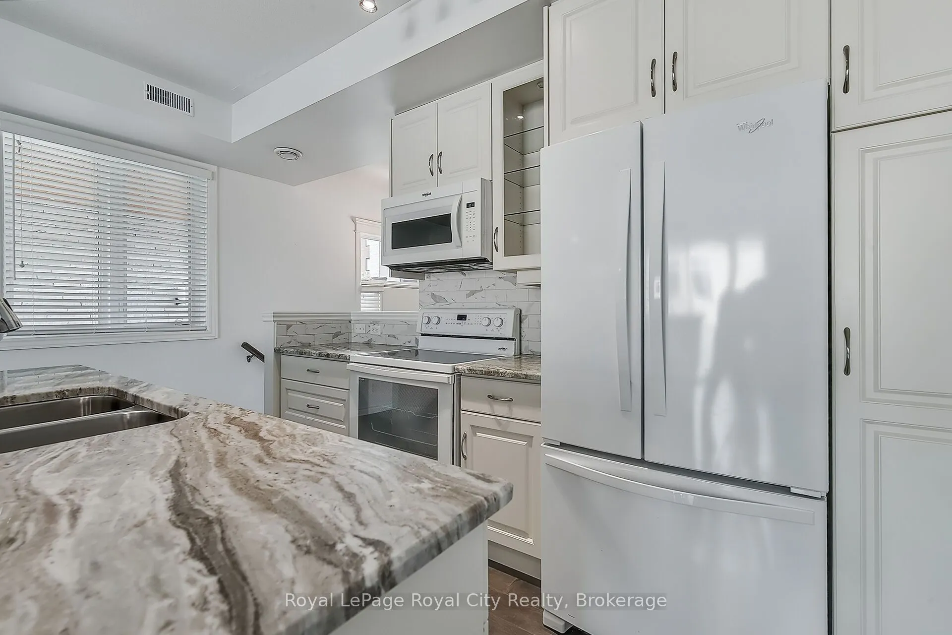 32 Arkell Road, #2