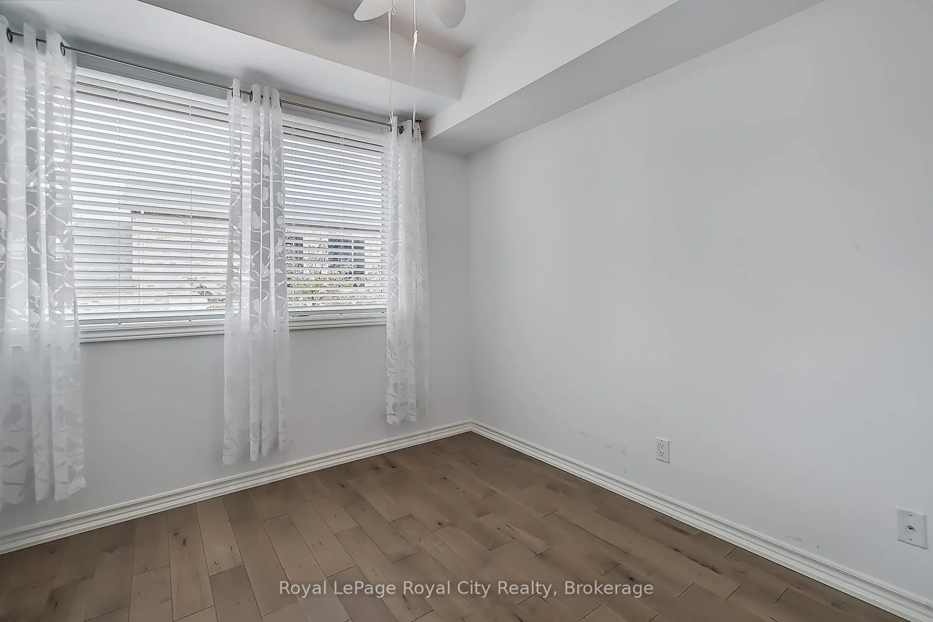 32 Arkell Road, #2