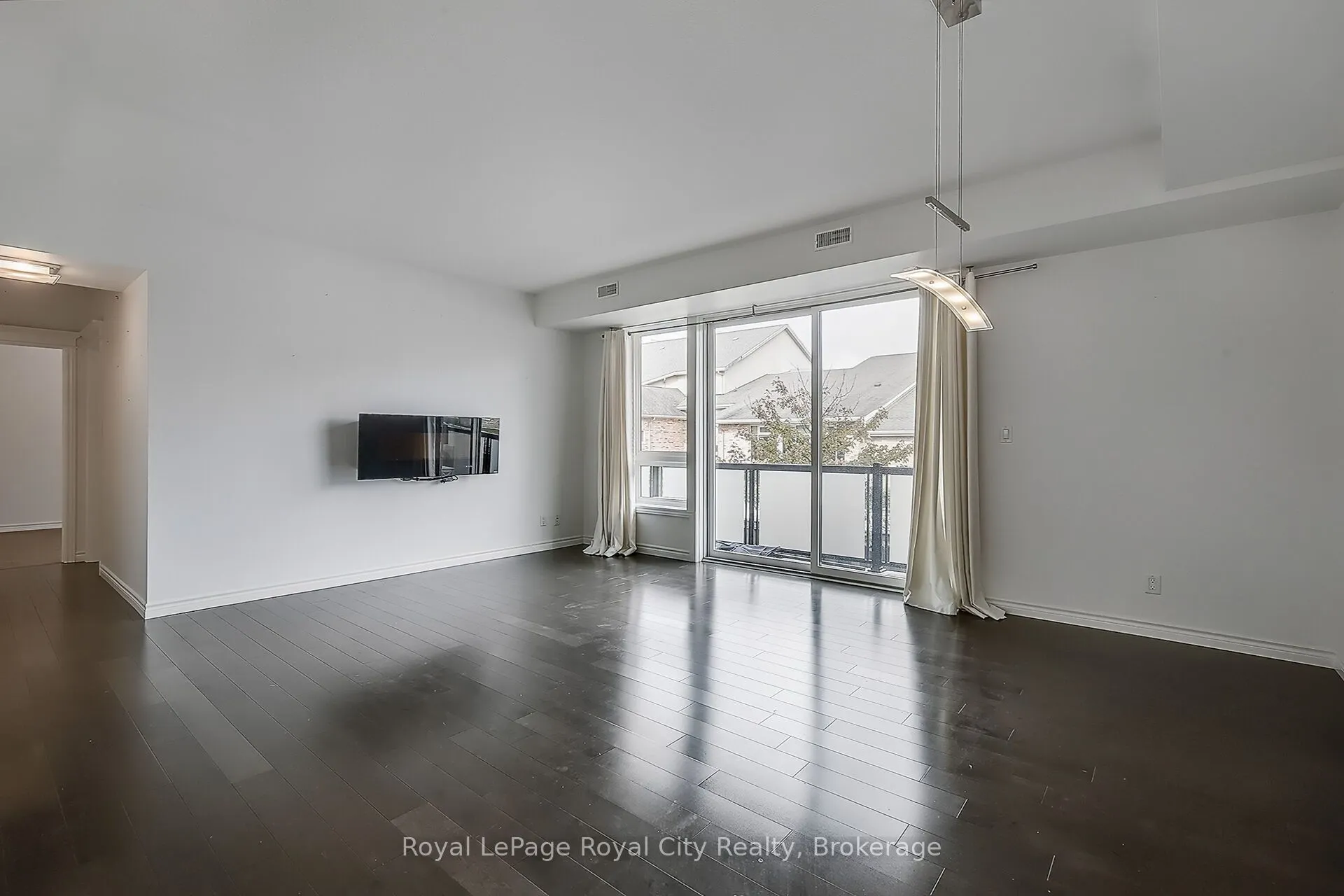 32 Arkell Road, #2