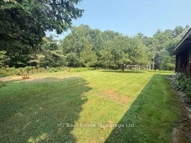 1017 North Shore Road