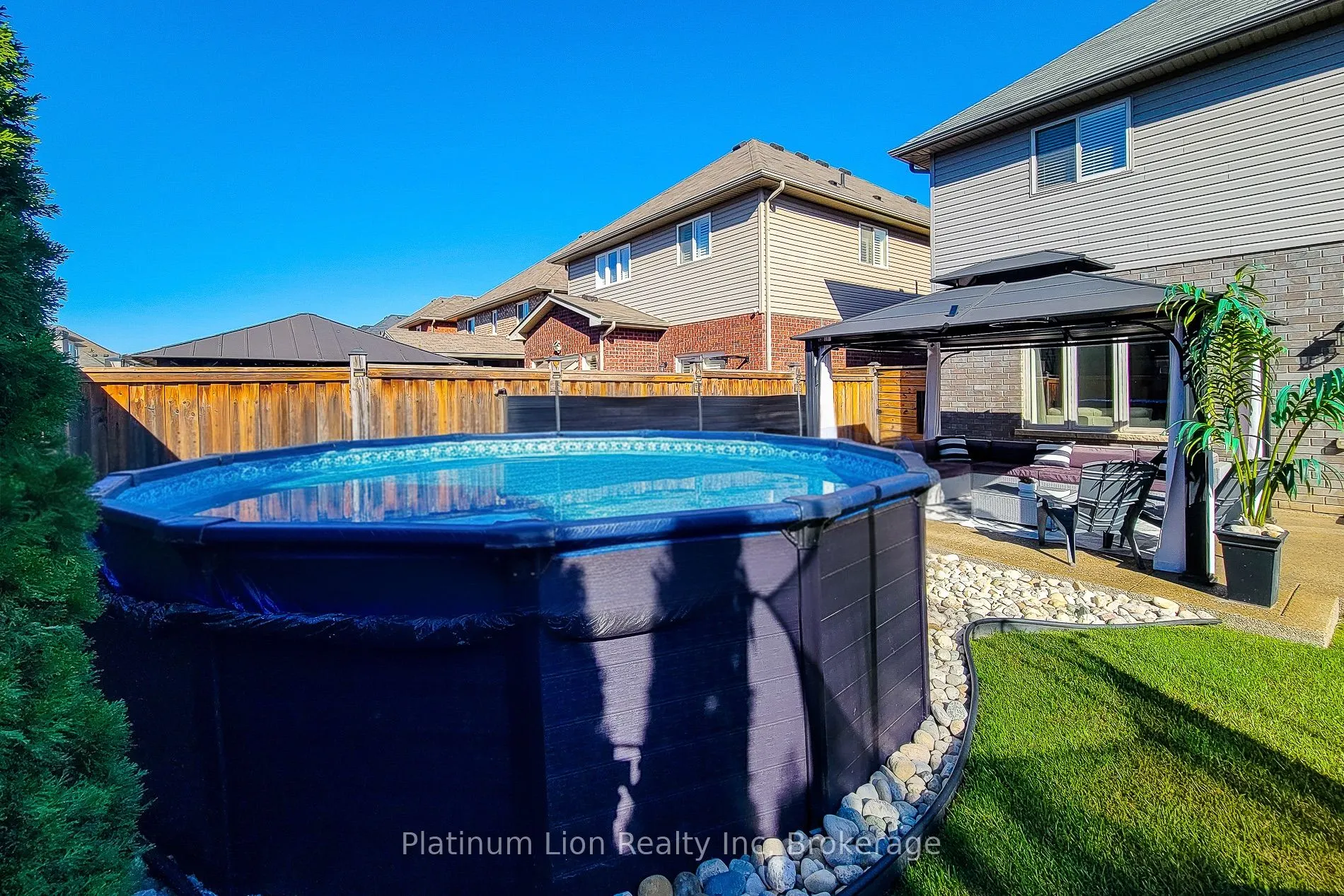 190 Bellagio Avenue