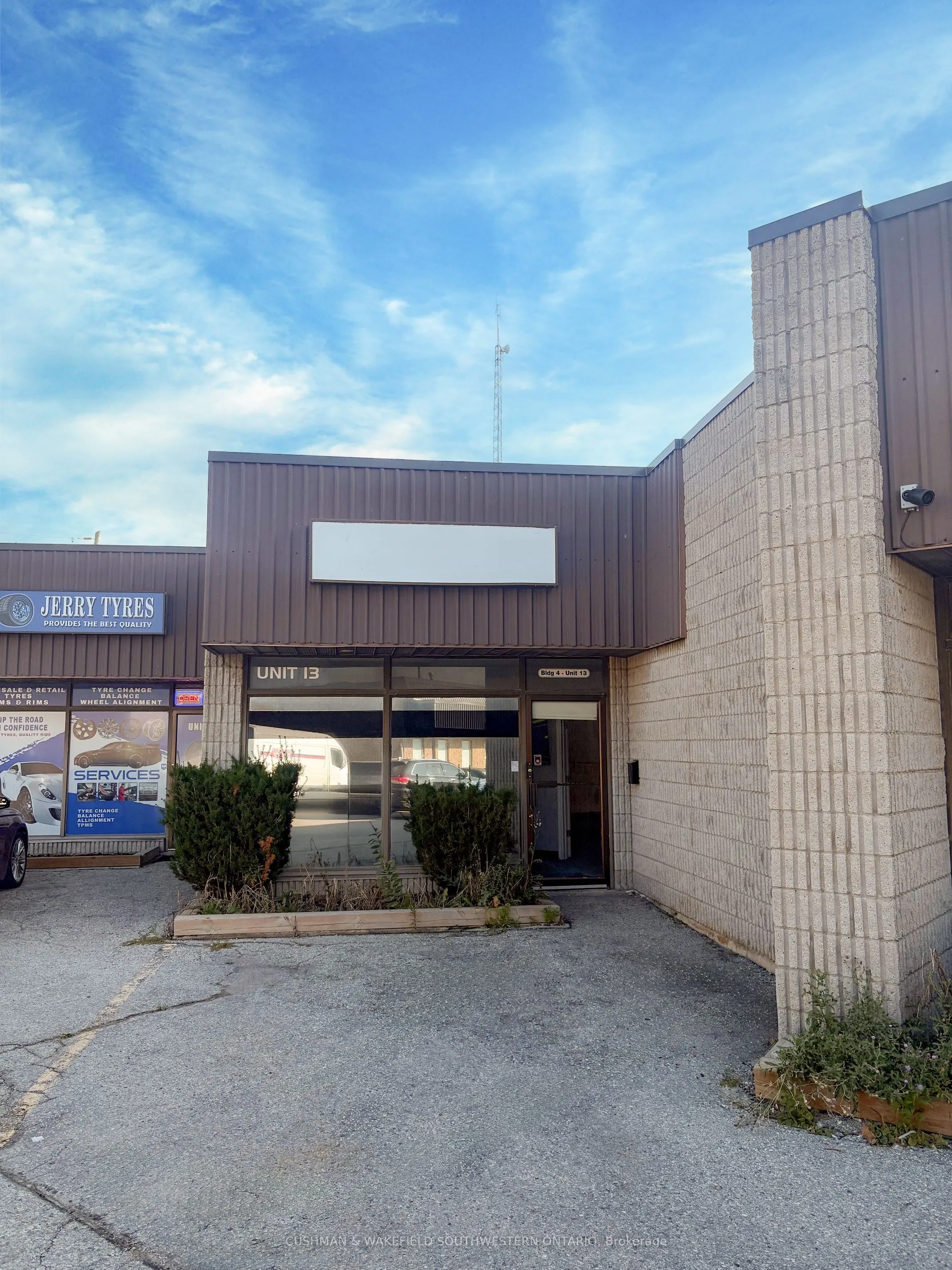 300 Exeter Road, #Building 4 - Unit 13