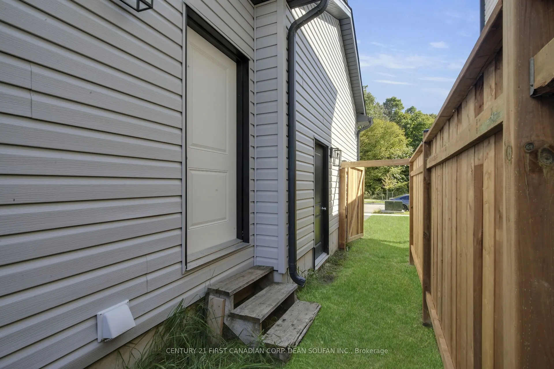 1504 Twilite Boulevard