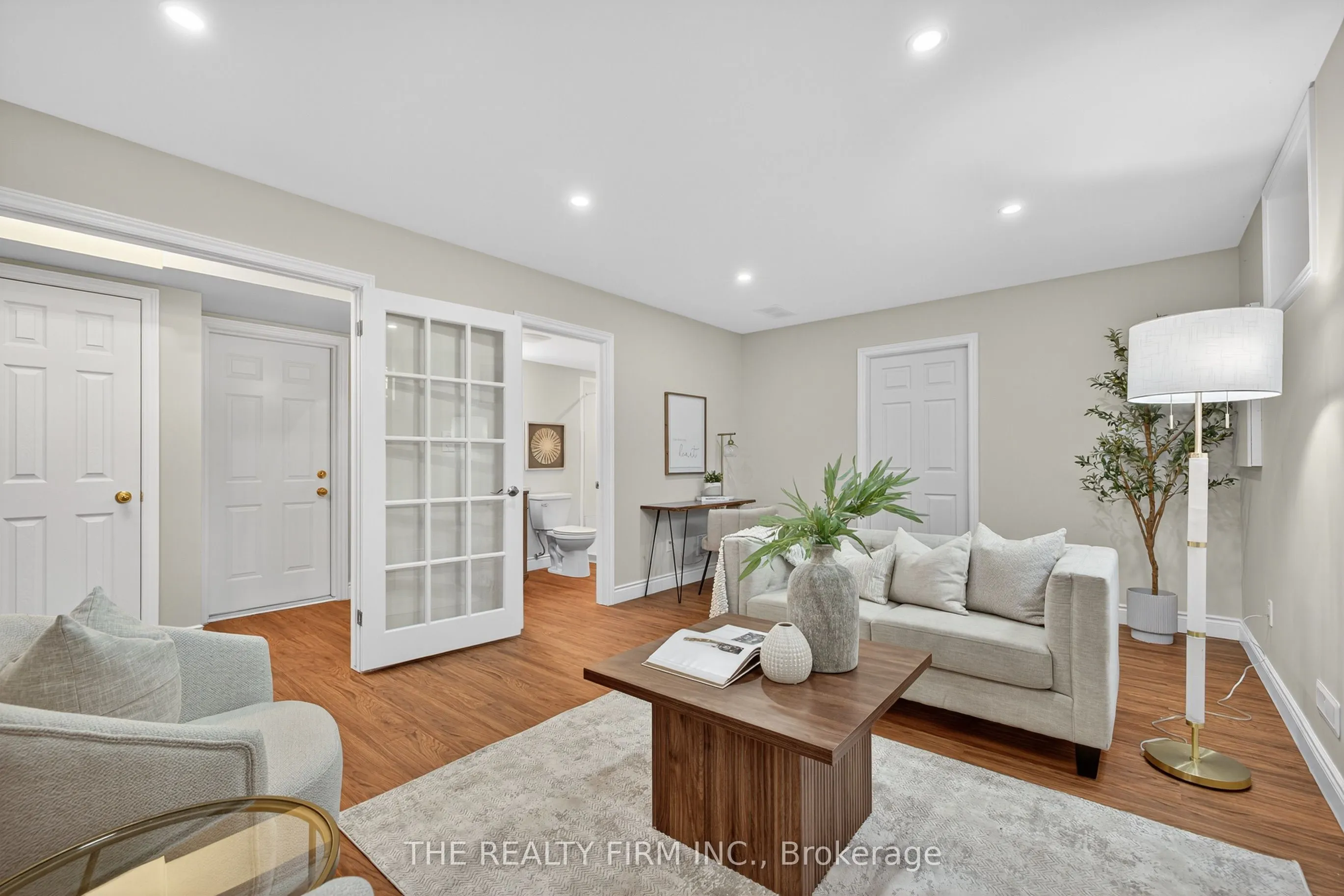 519 Riverside Drive, #4