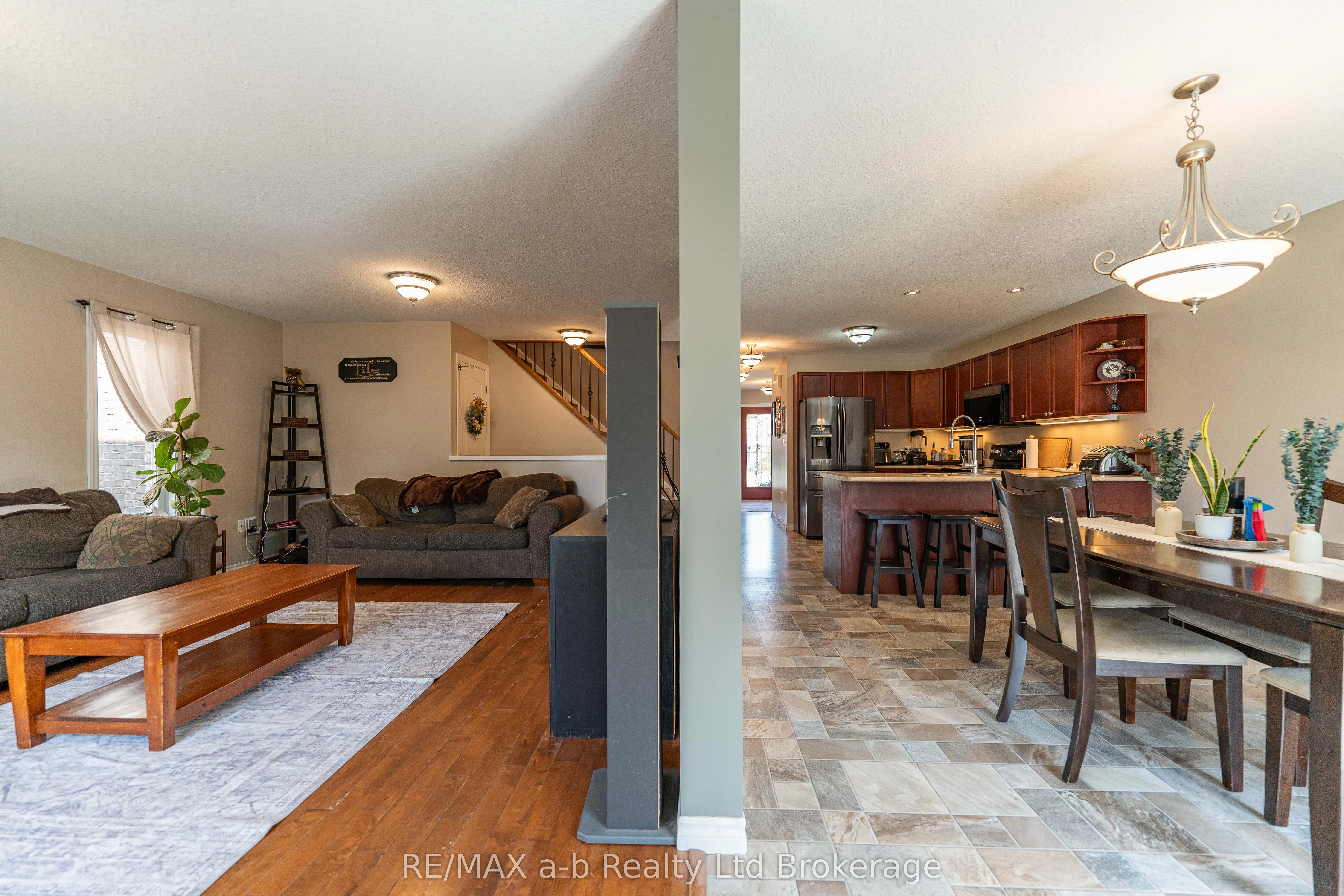 9 Langrell Avenue