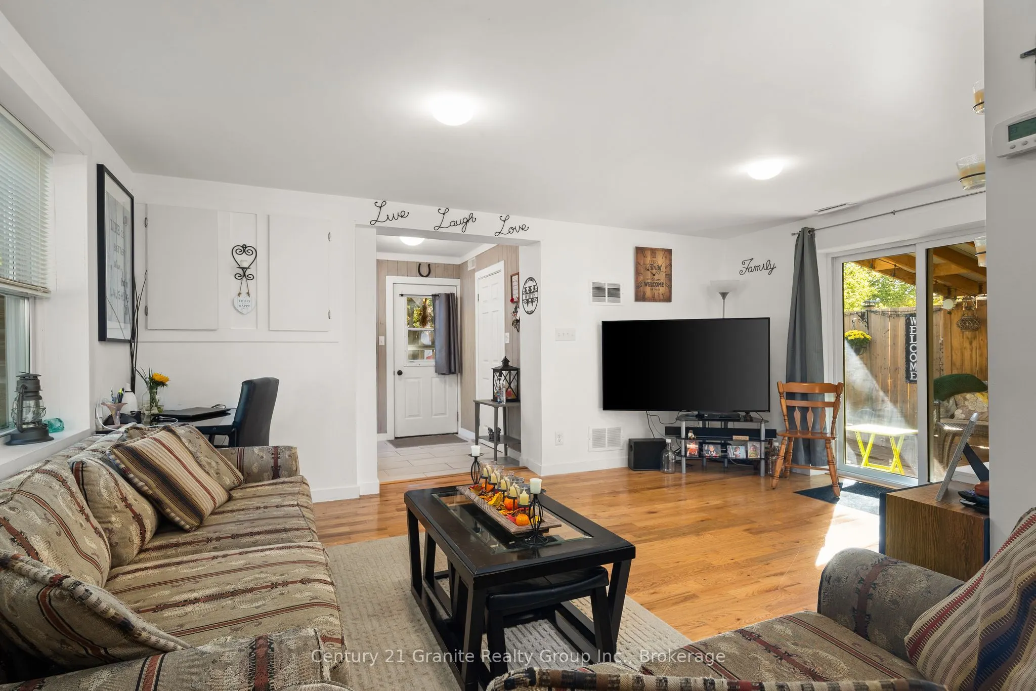 91 Pine Avenue
