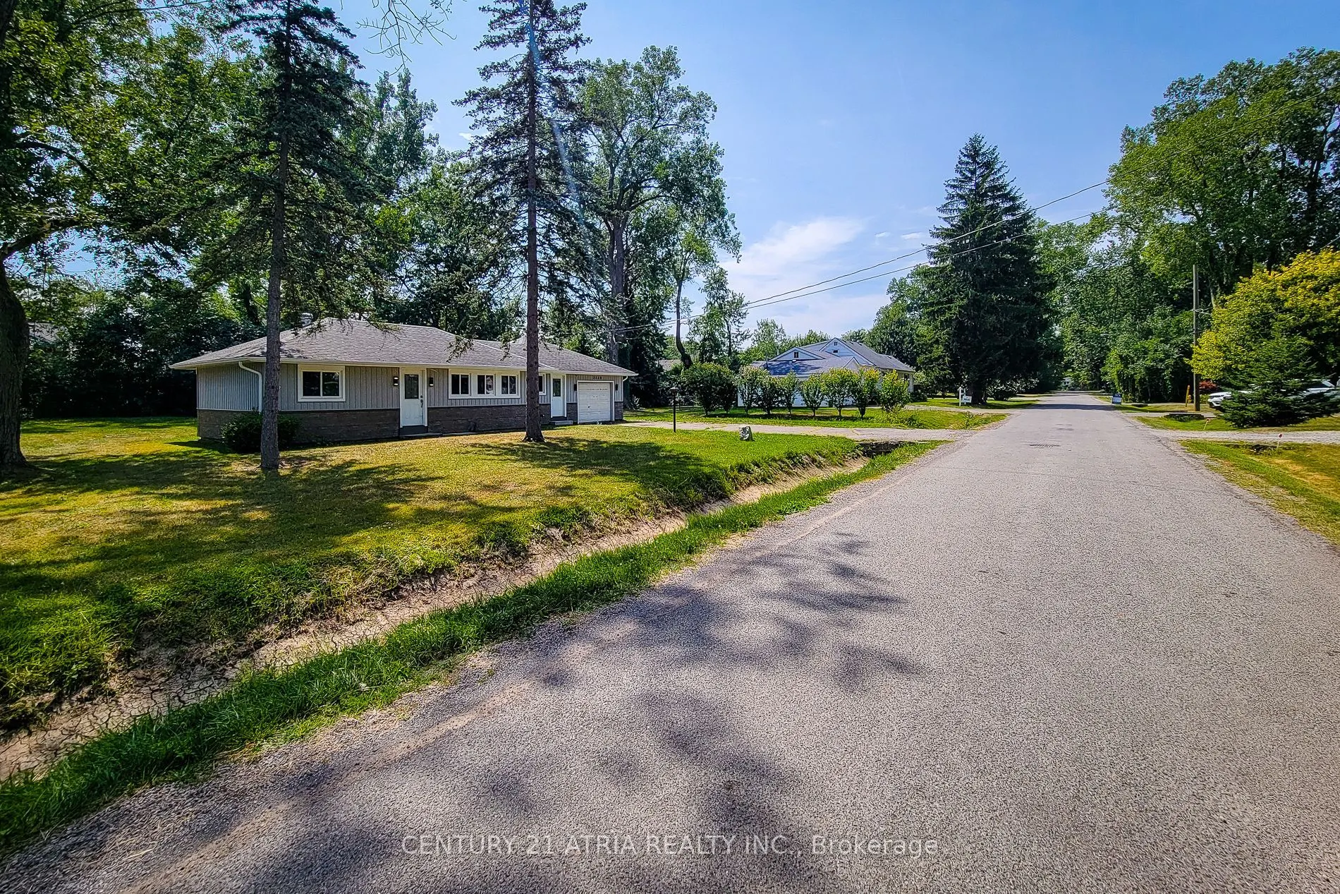 3259 Poplar Avenue
