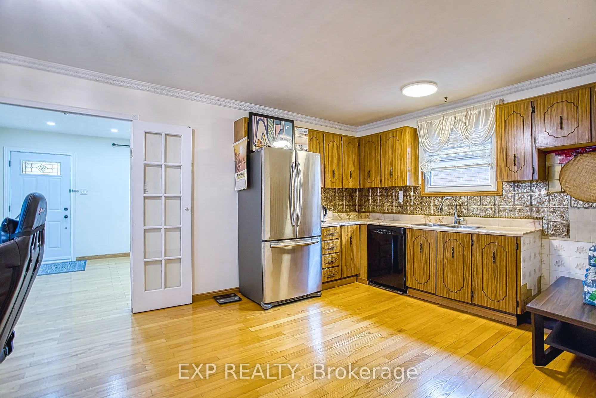 488 Barton Street E