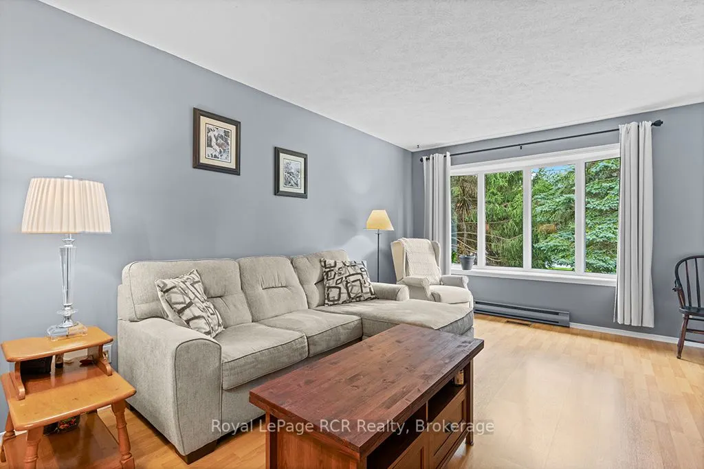 1118 6th Avenue W