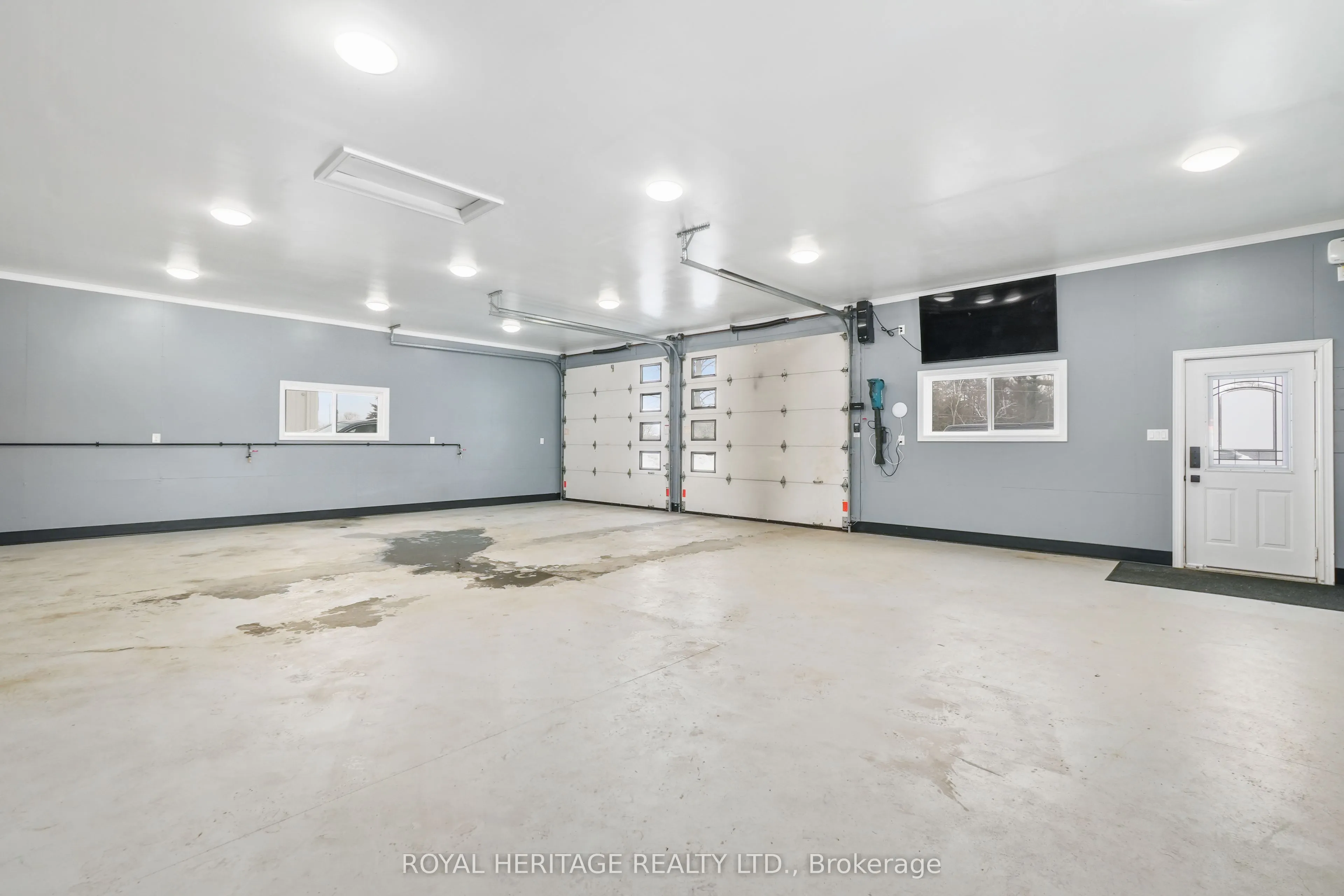 8803 Dale Road
