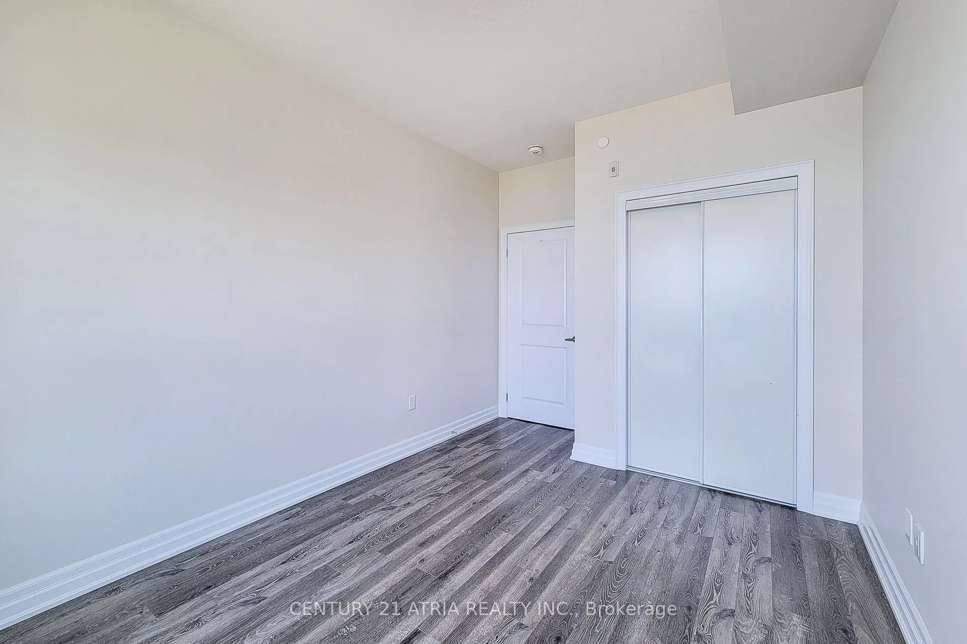 101 Shoreview Place, #508
