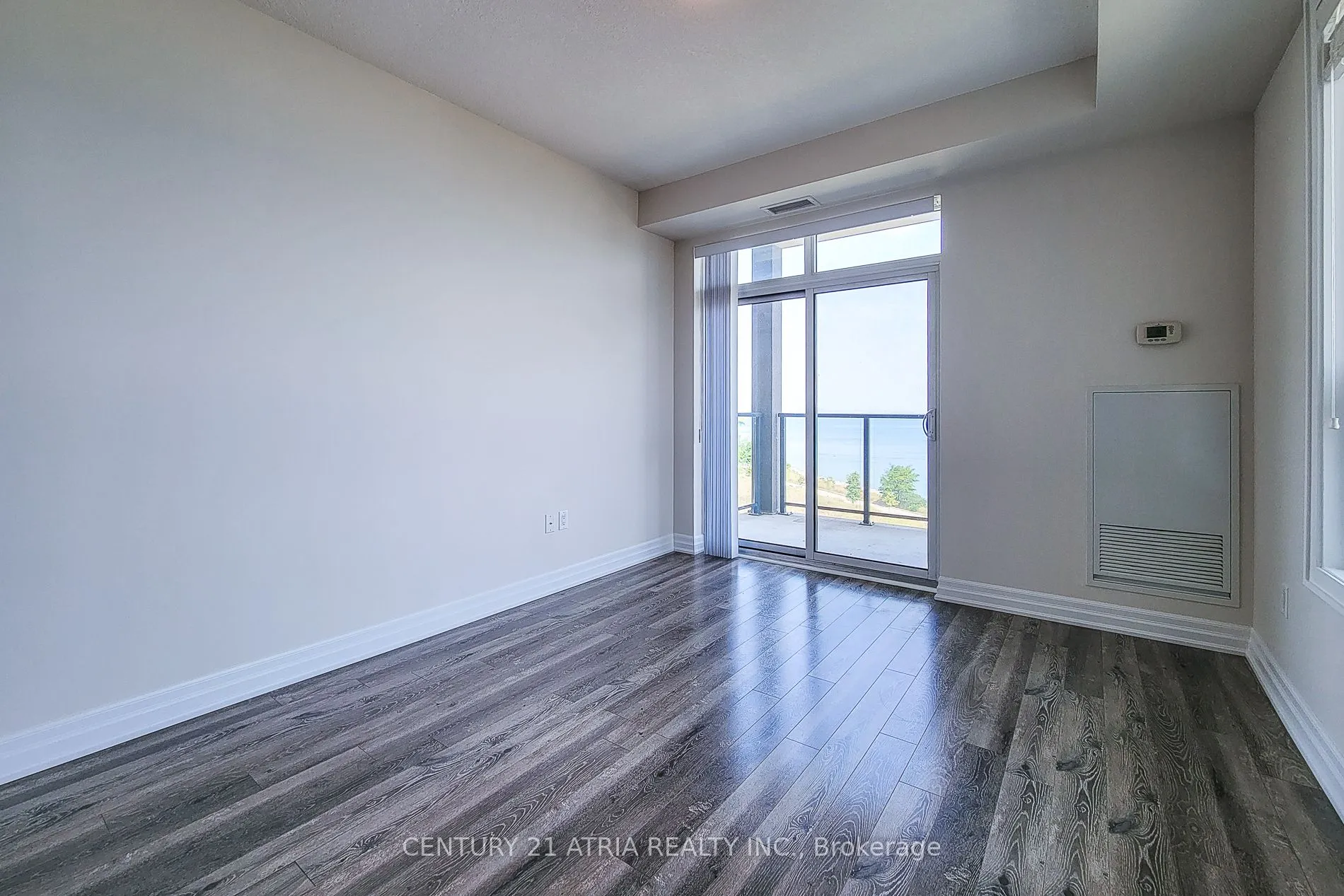 101 Shoreview Place, #508