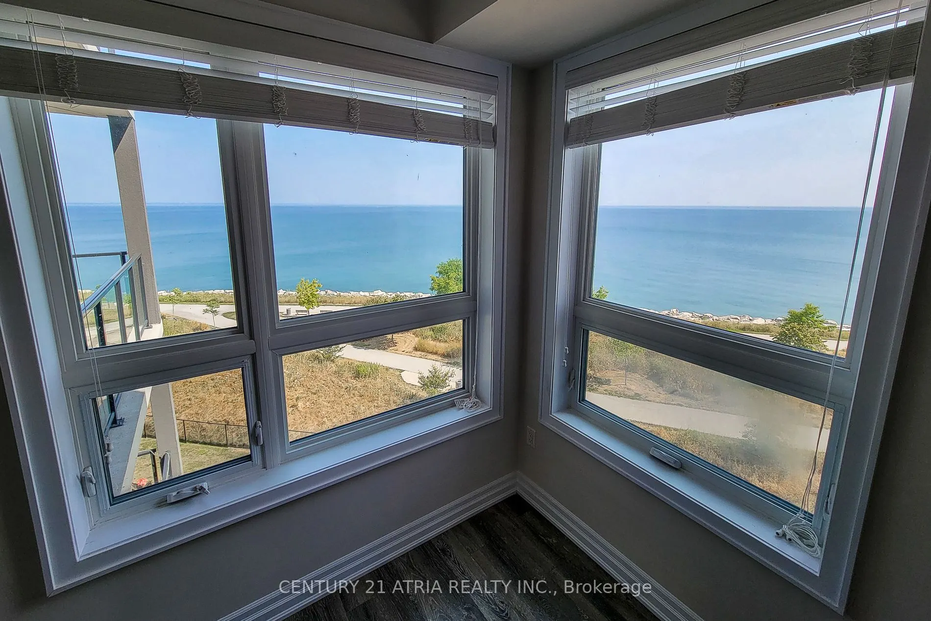 101 Shoreview Place, #508