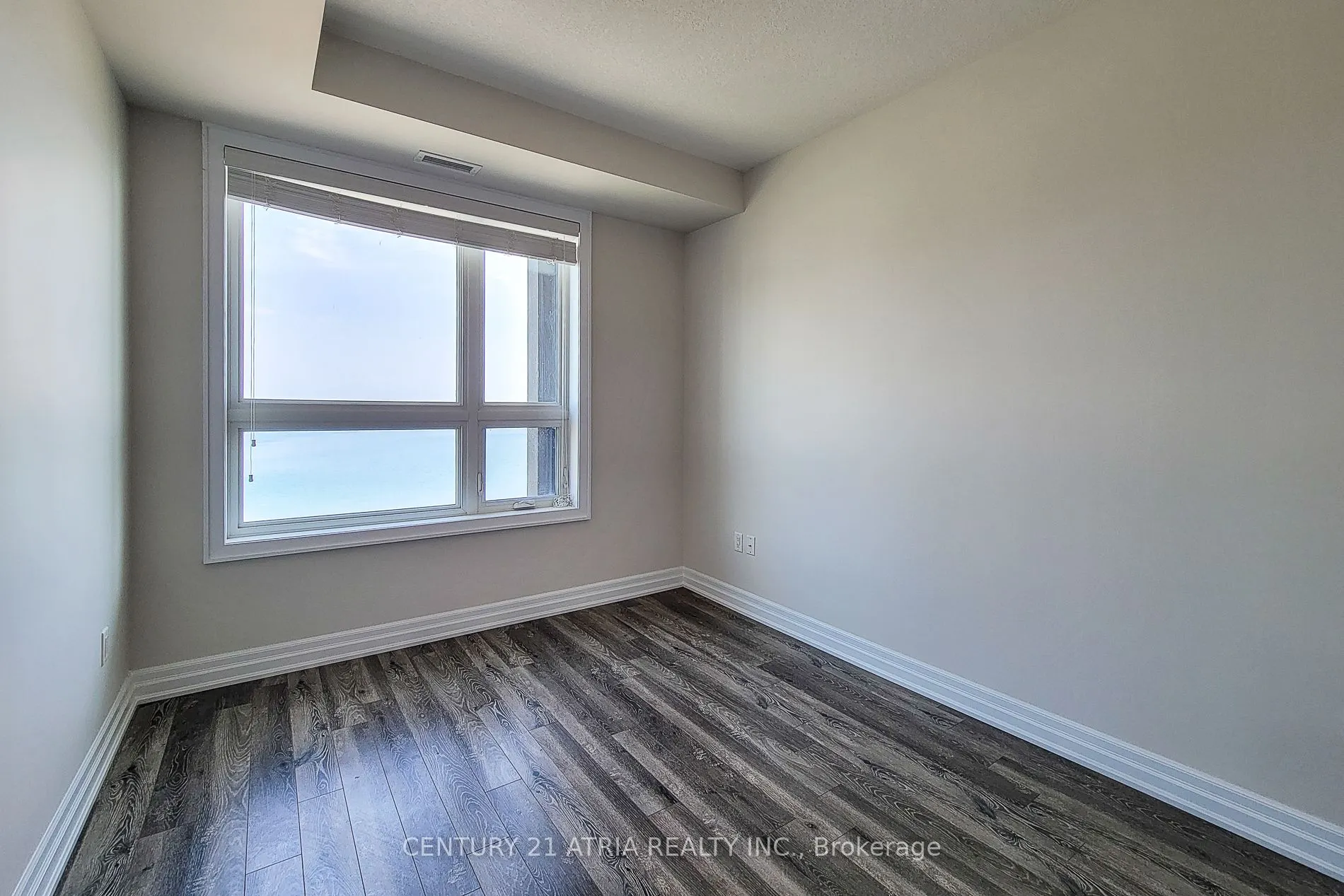 101 Shoreview Place, #508
