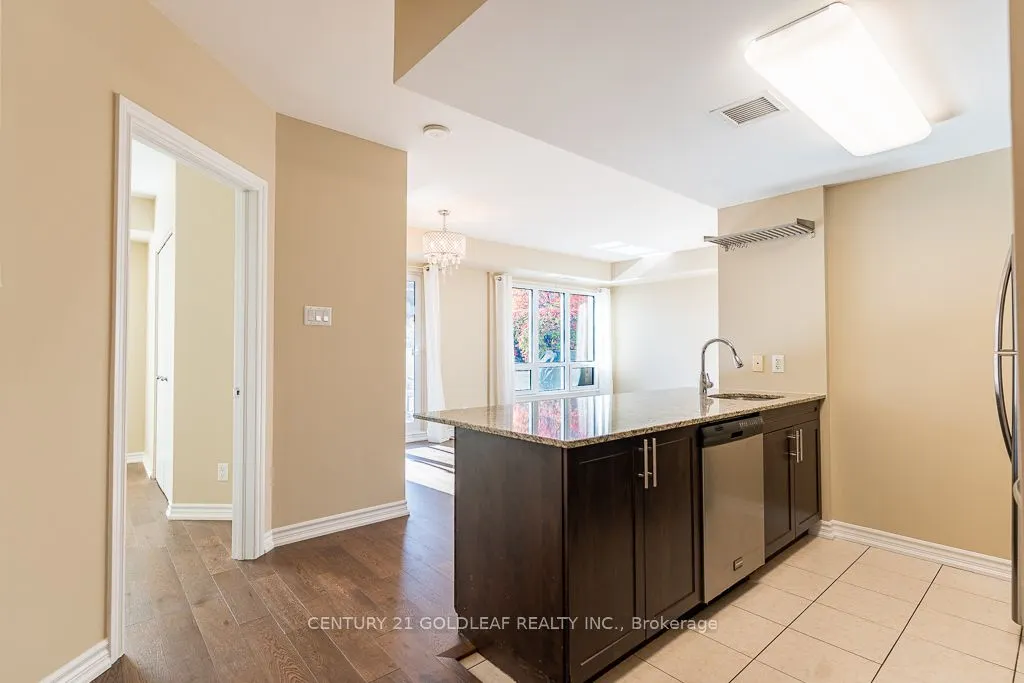 234 Rideau Street, #208