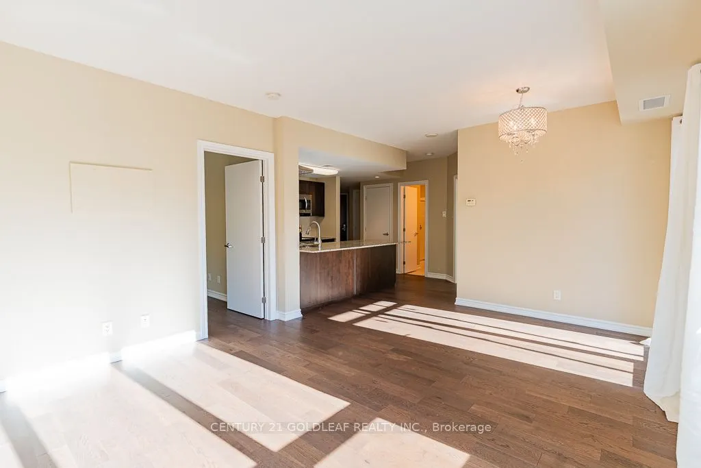 234 Rideau Street, #208