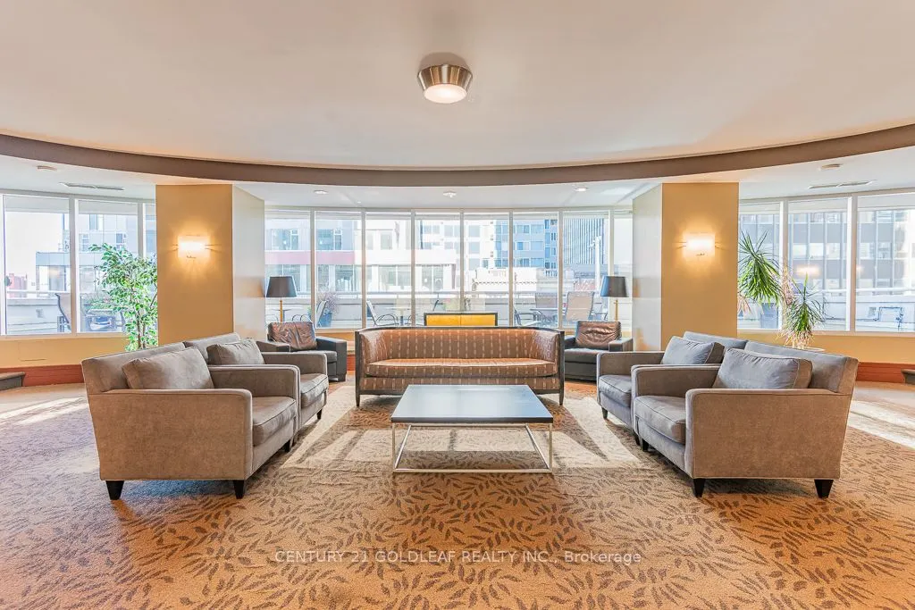 234 Rideau Street, #208