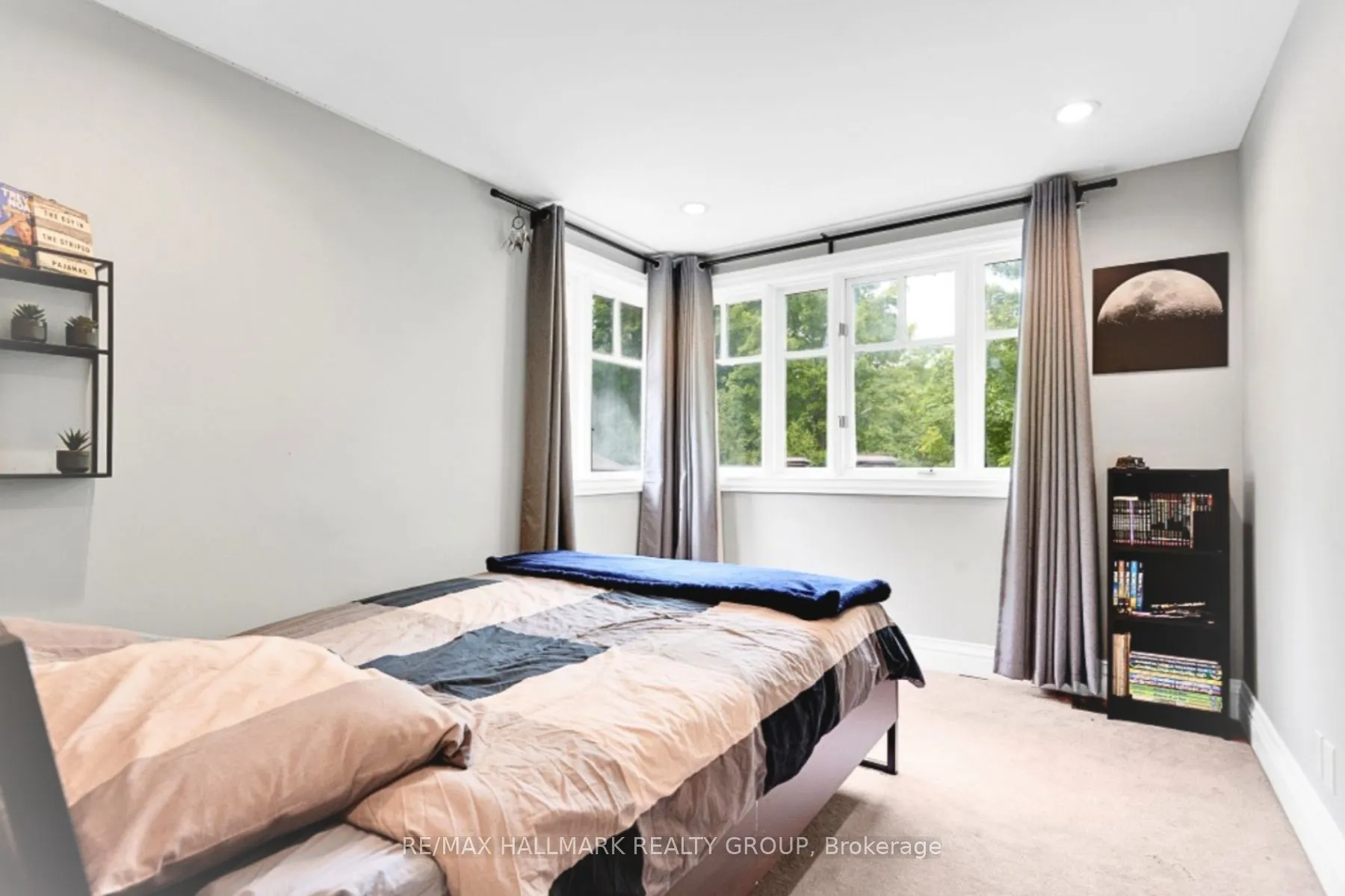 23 DAVIDSON Drive