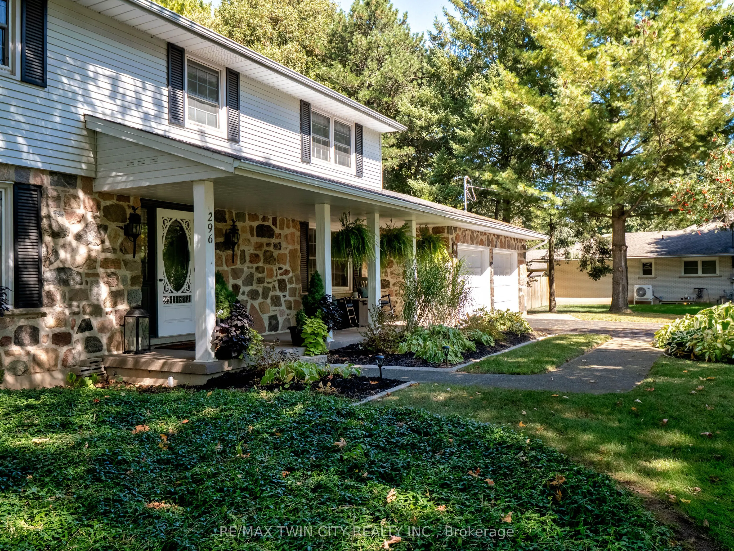 296 Edgehill Drive