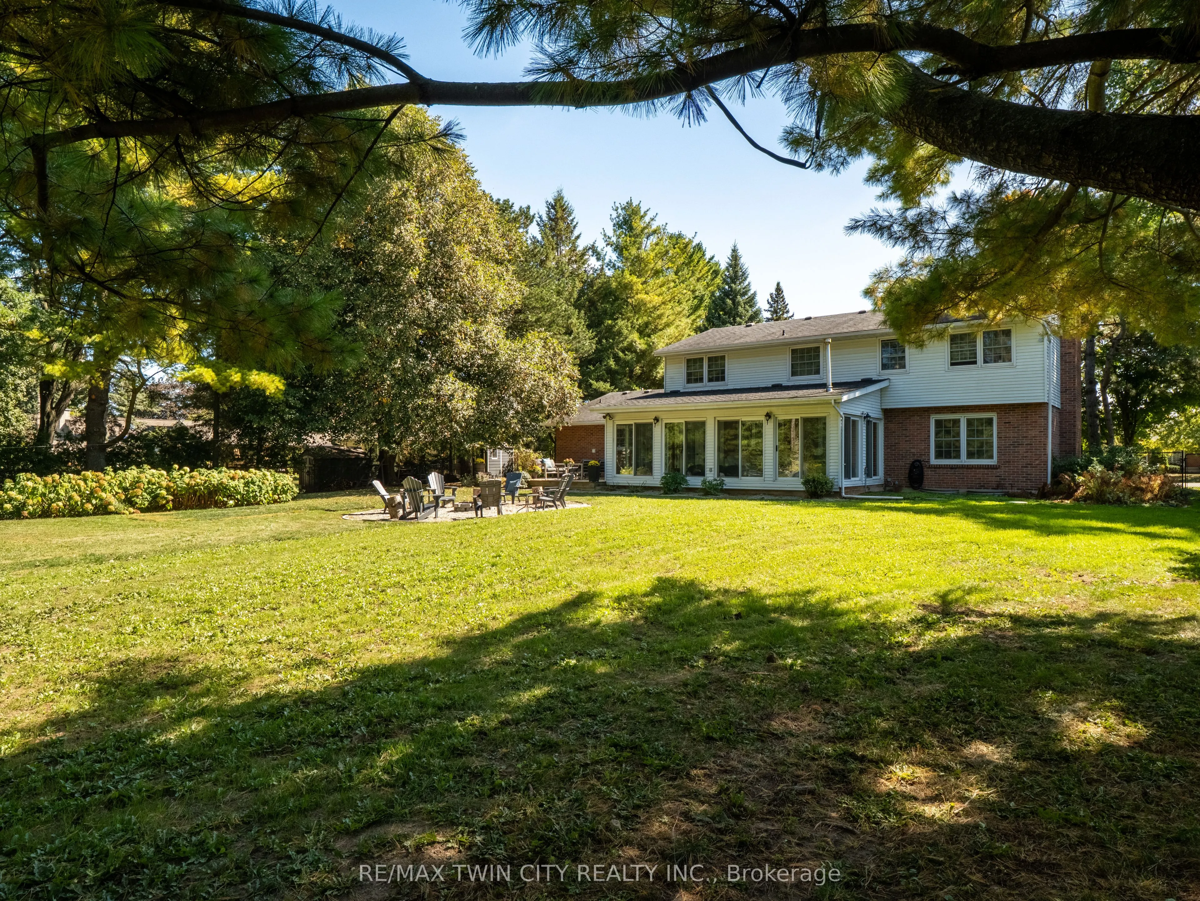 296 Edgehill Drive
