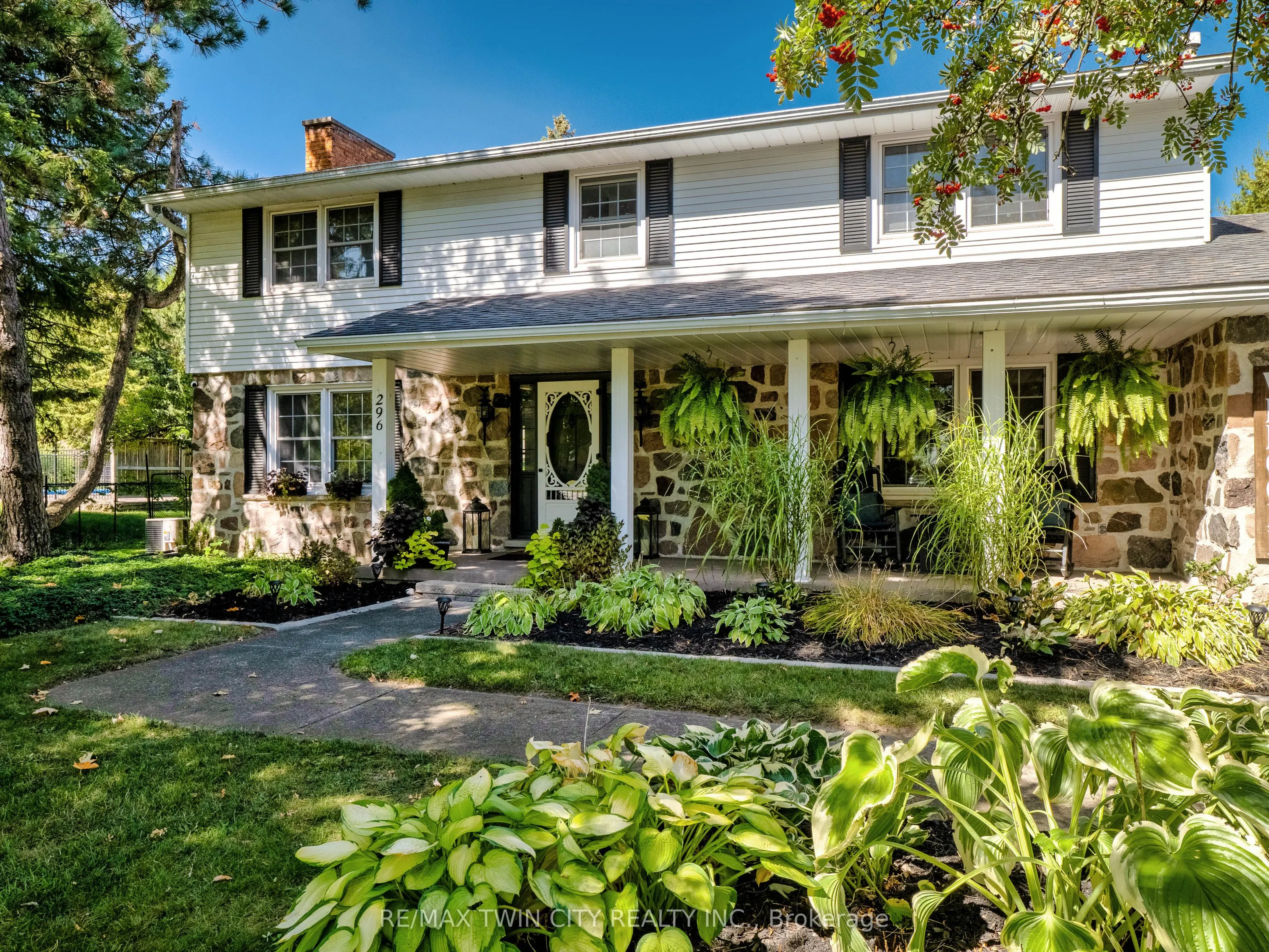 296 Edgehill Drive