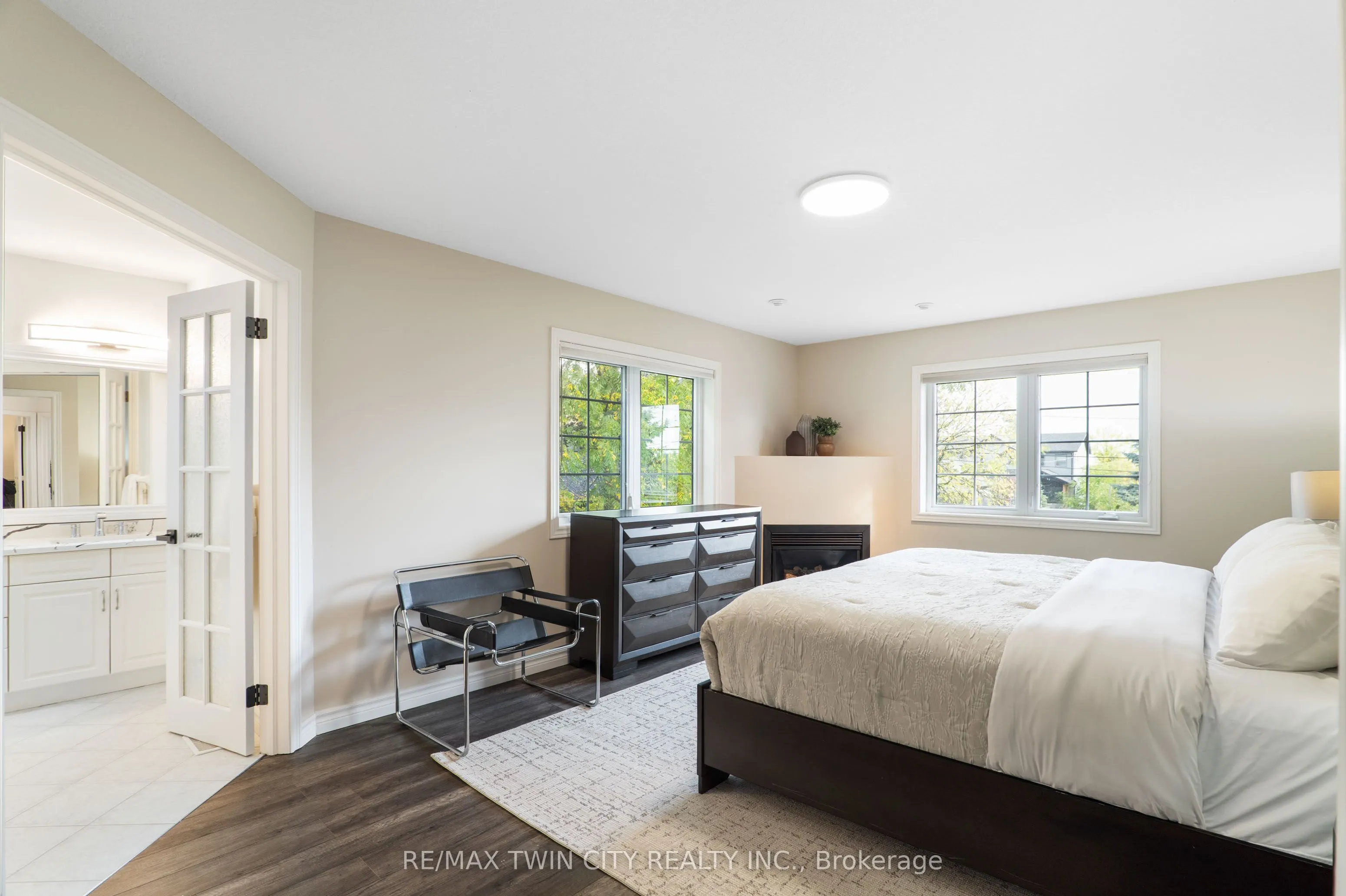 3224 Roseville Road