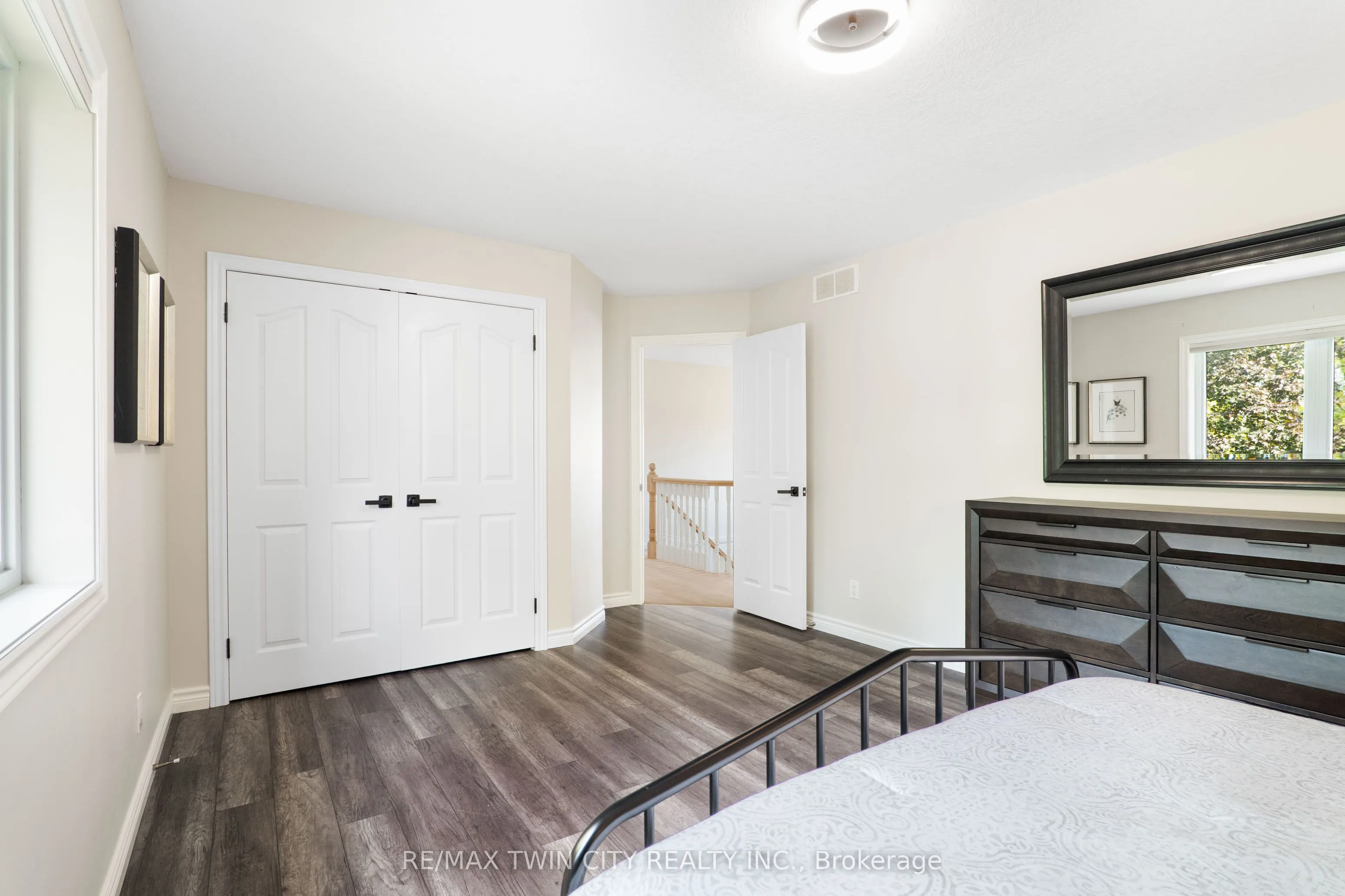 3224 Roseville Road
