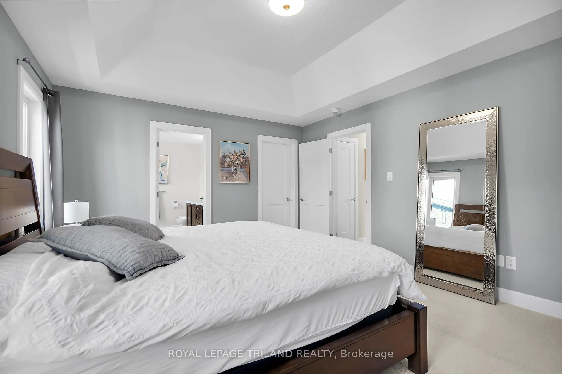 521 Sophia Crescent