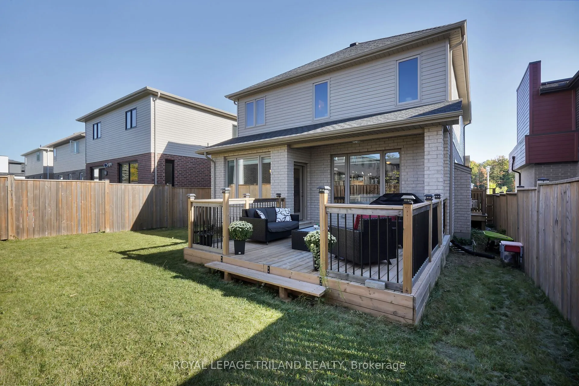 521 Sophia Crescent
