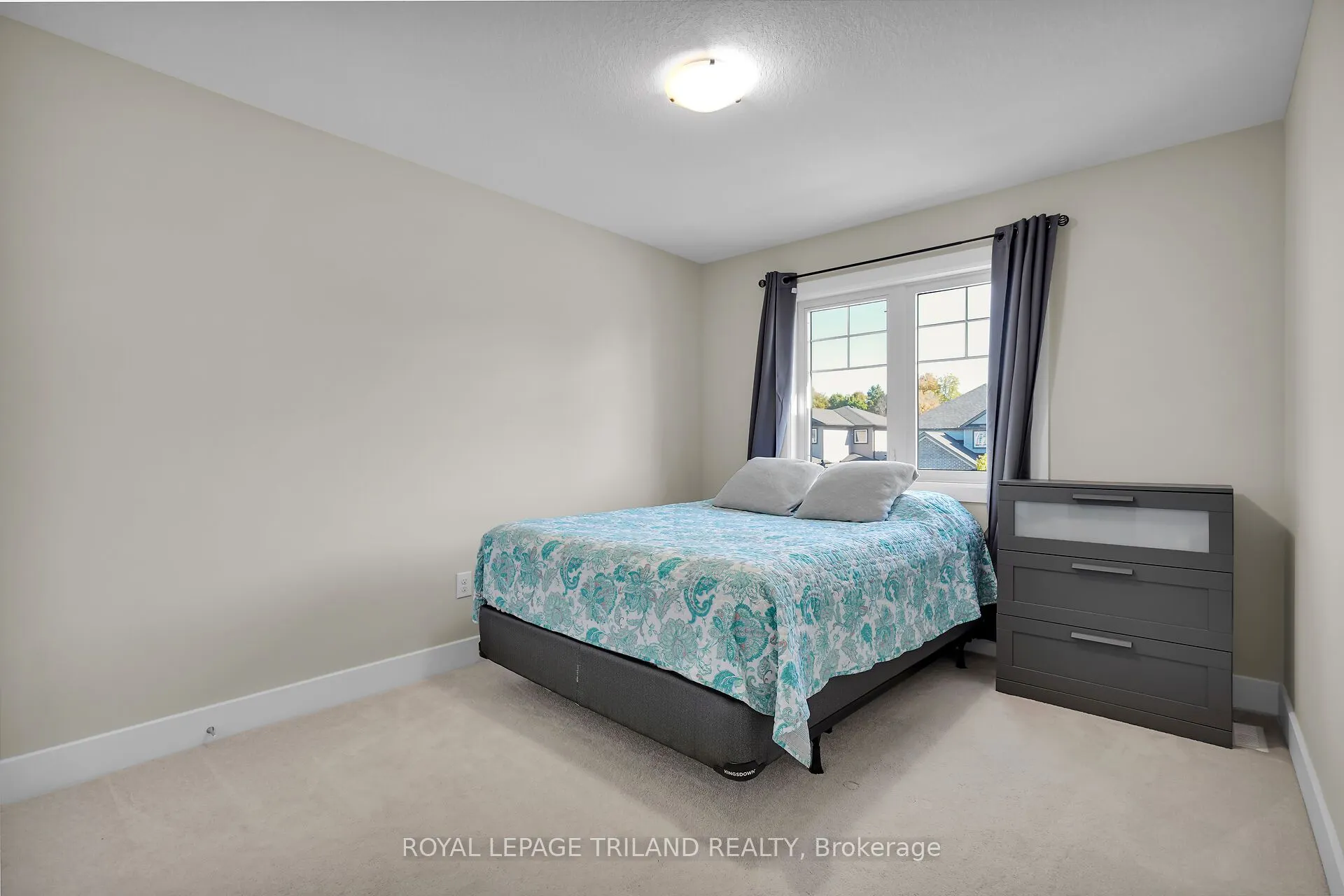 521 Sophia Crescent