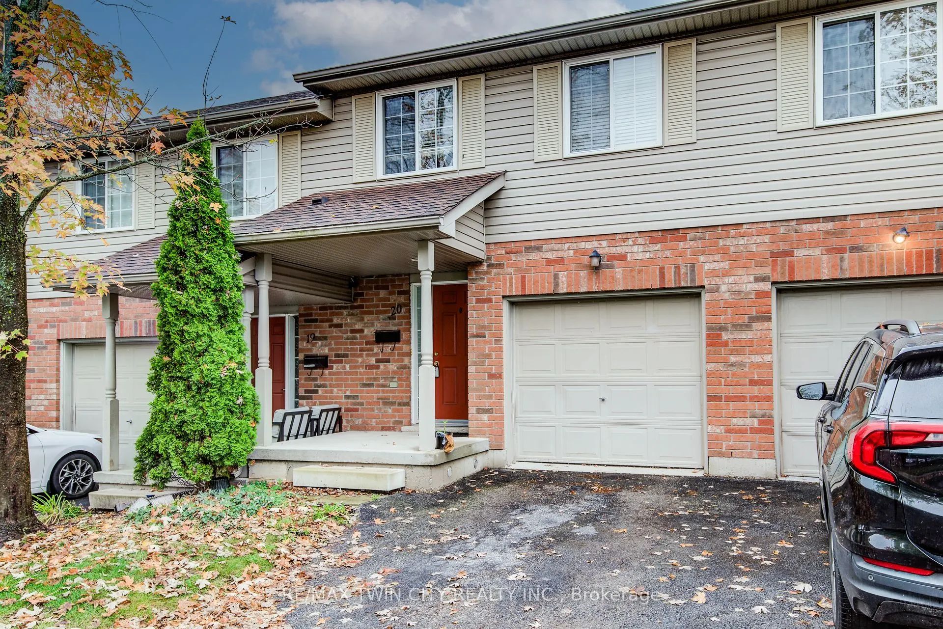 120 Dudhope Avenue #20