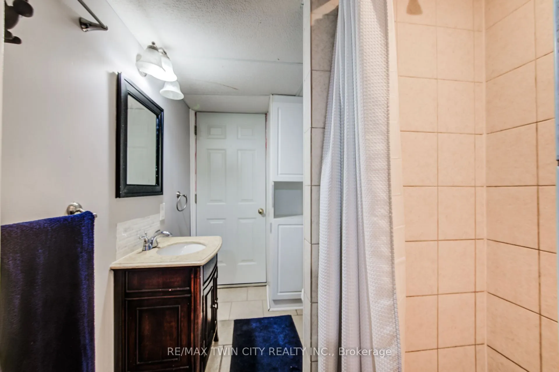 120 Dudhope Avenue #20