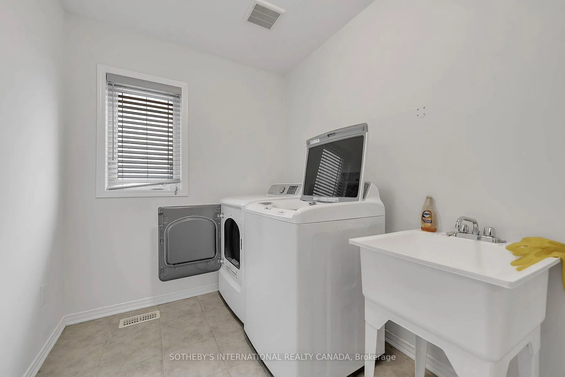 238 Dolman Street