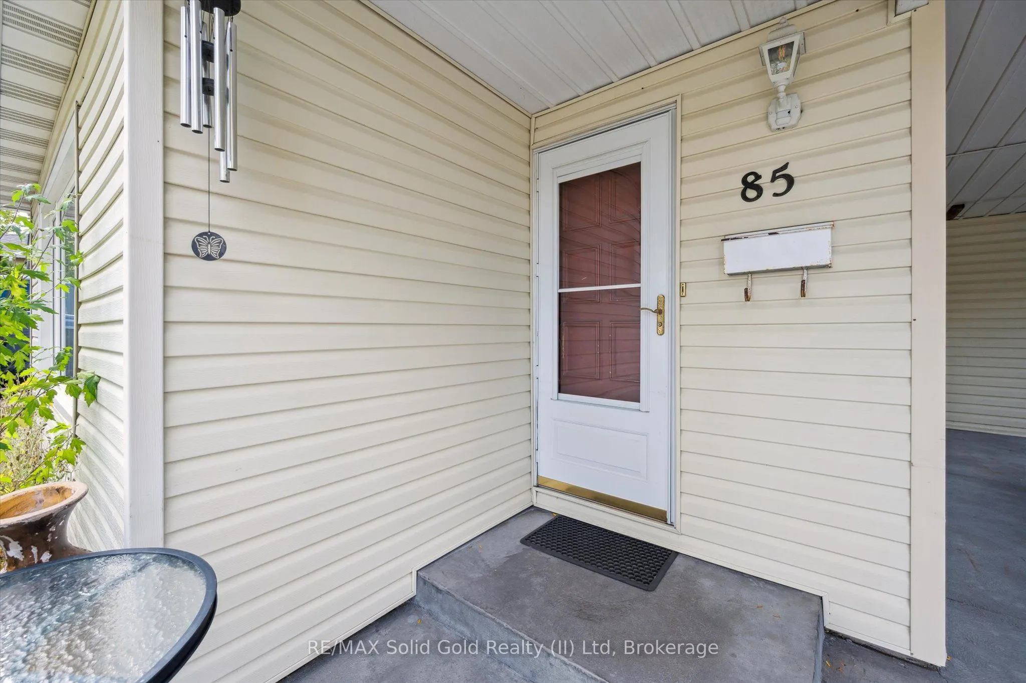 85 Christopher Drive